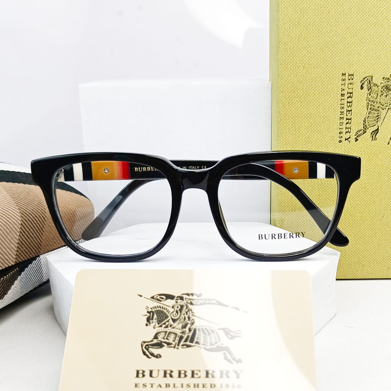 BURBERRY EYEWEAR