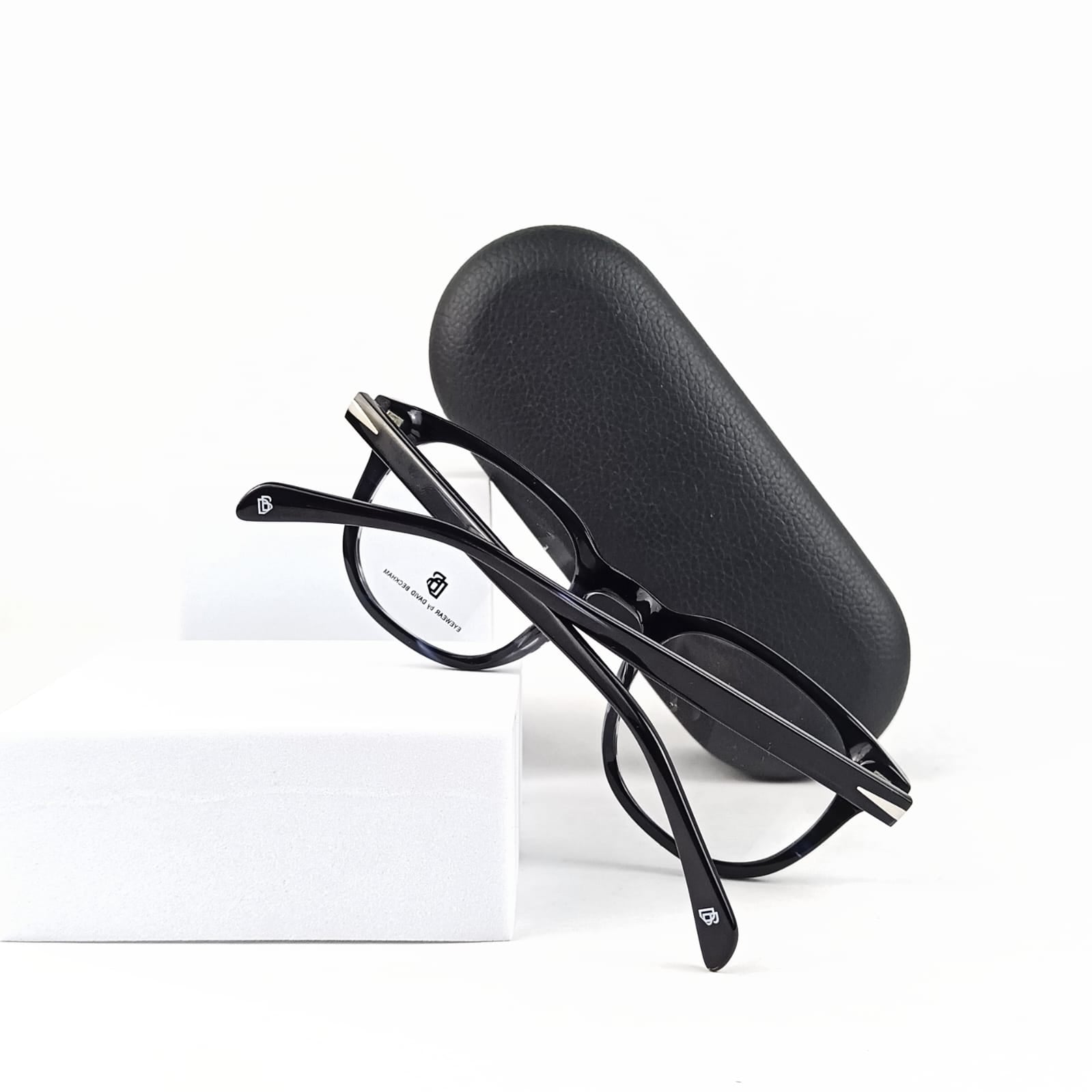 DAVID BECKHAM EYEWEAR