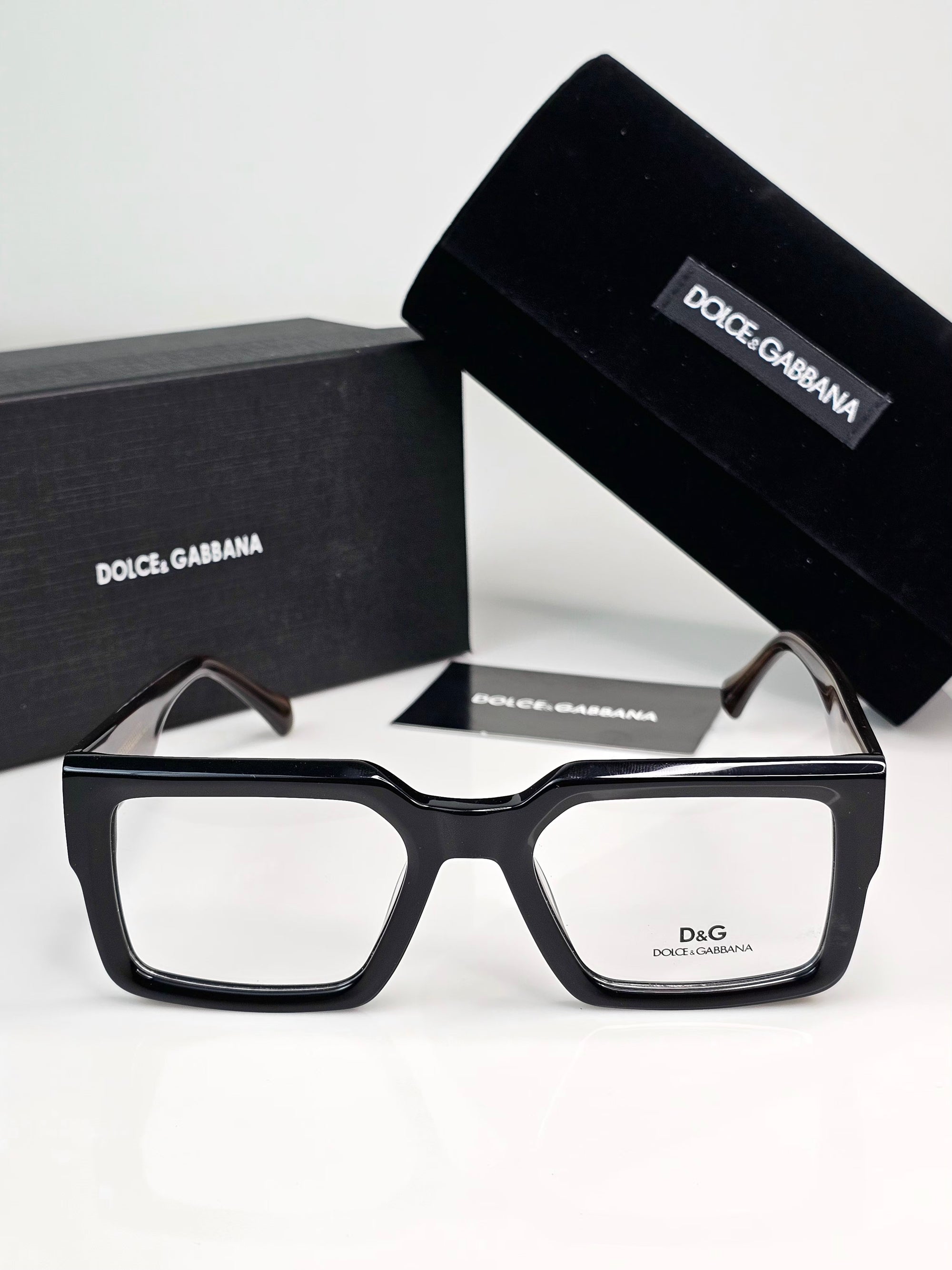 D & G EYEWEAR