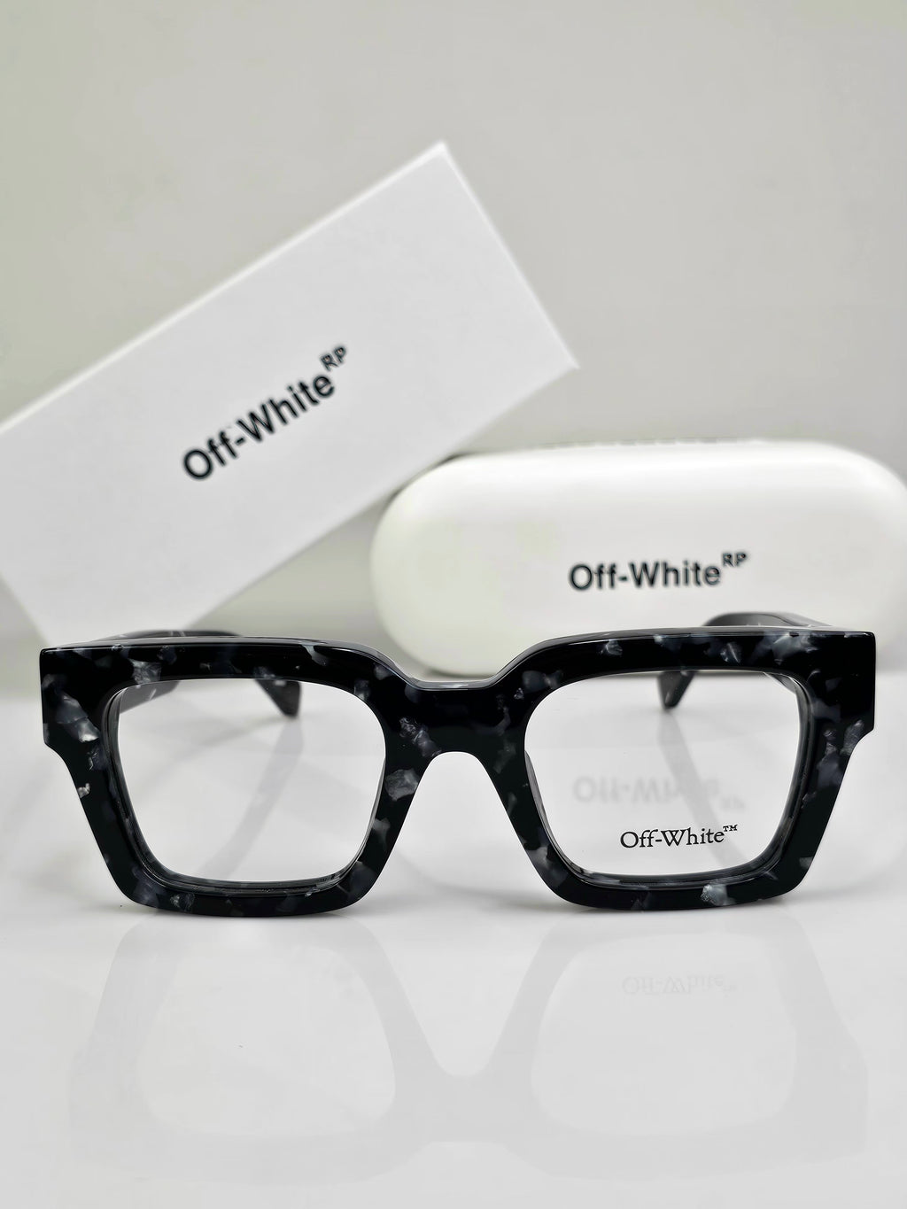 OFF WHITE LUXURY