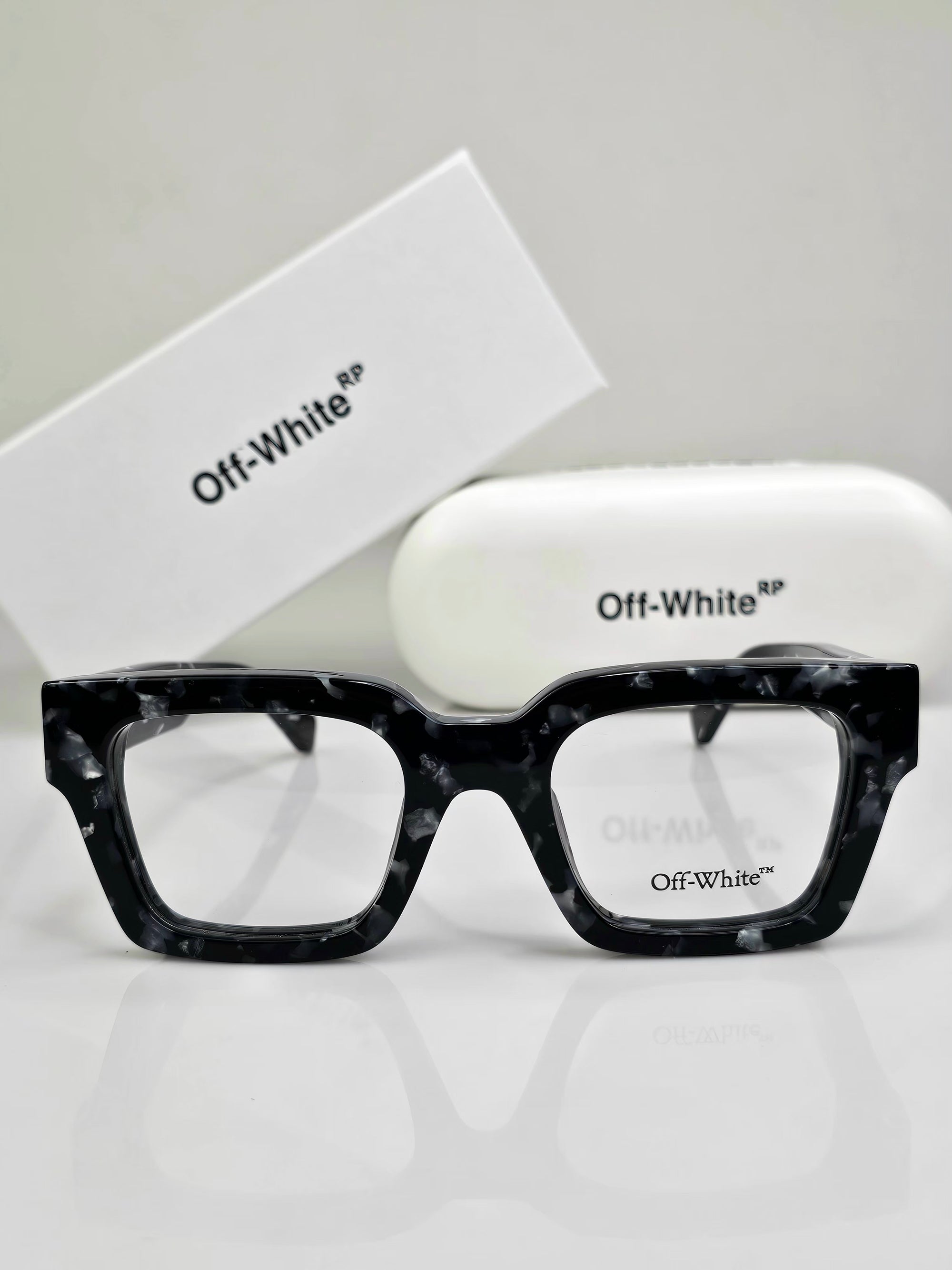 OFF WHITE LUXURY