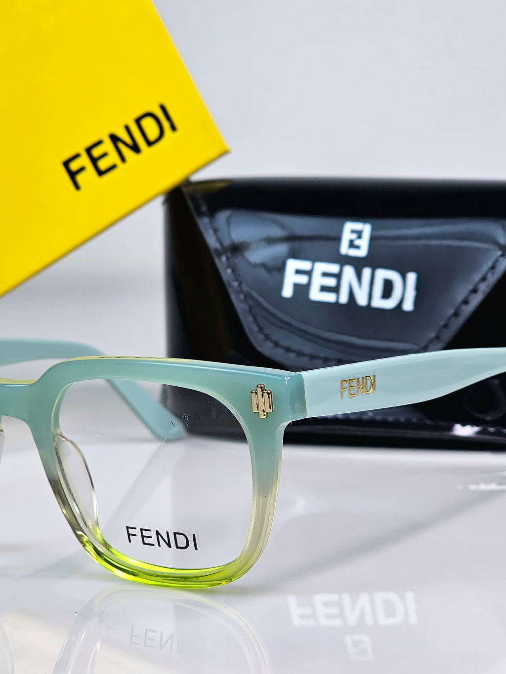 FENDI EYEWEAR