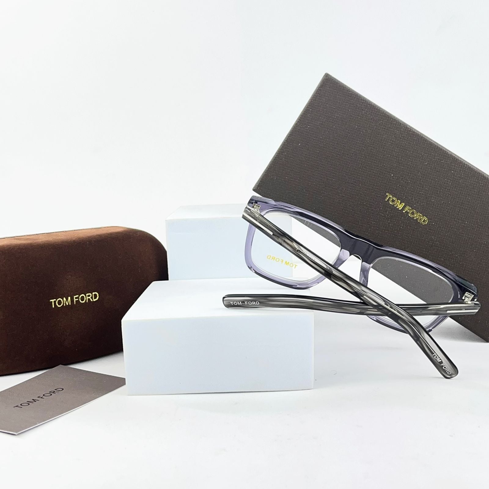 TOM FORD EYEWEAR