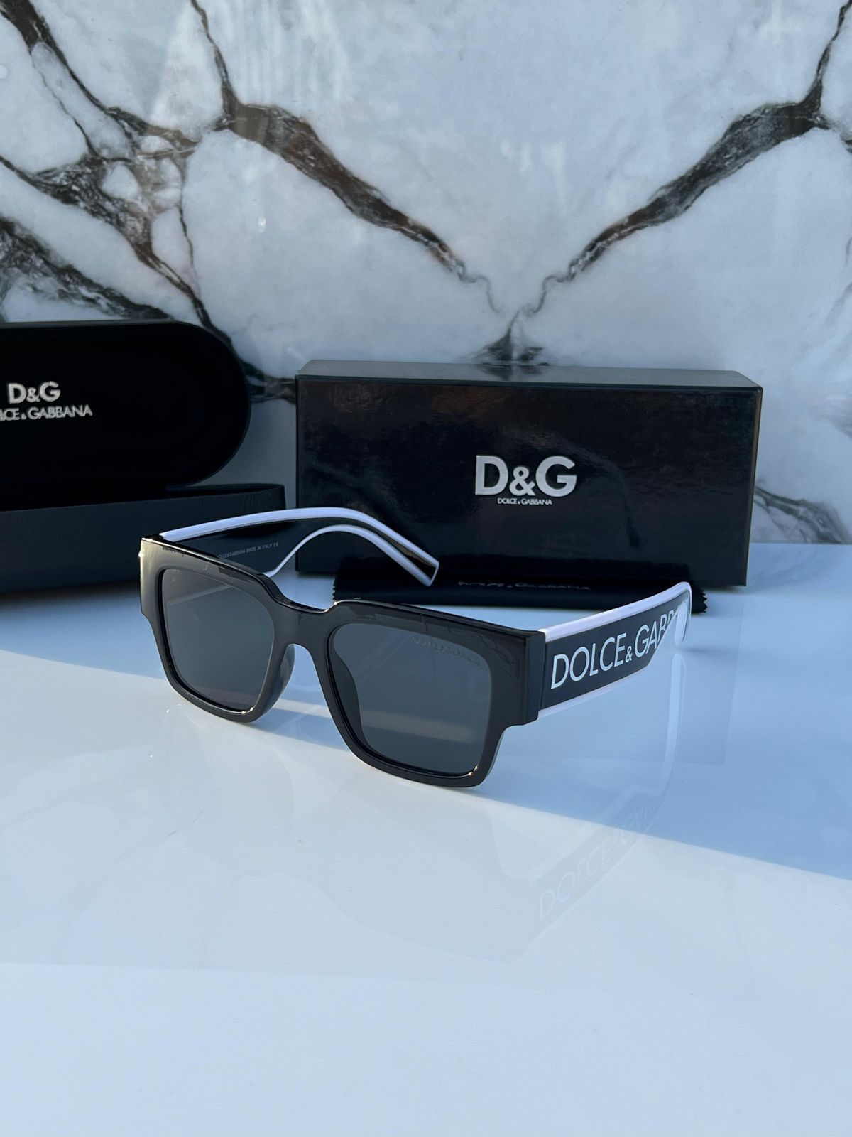 D&G SUNGLASSES