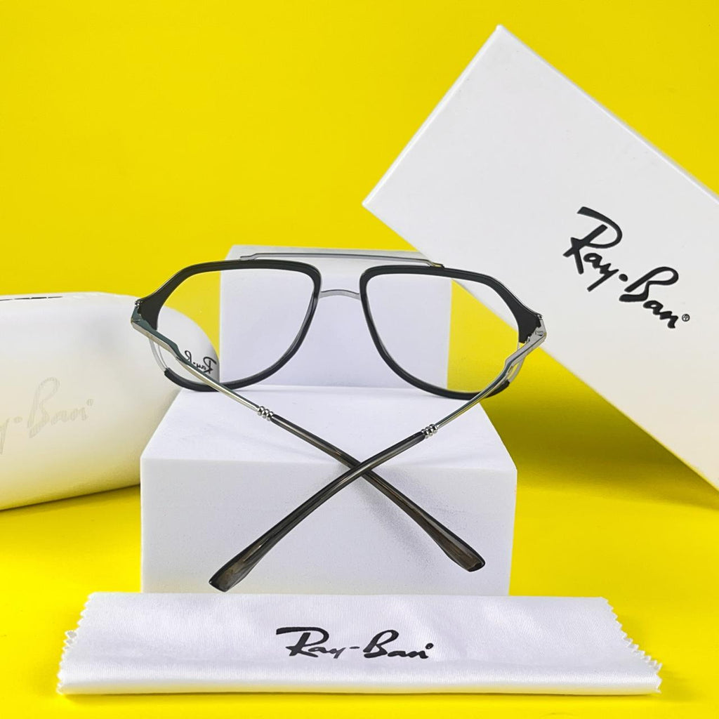 RAY BAN