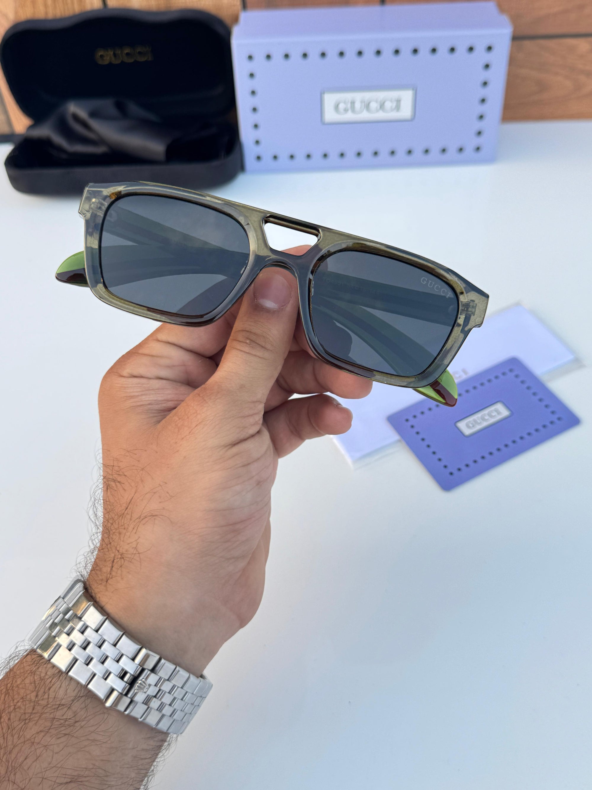 GUCCI SUNGLASSES