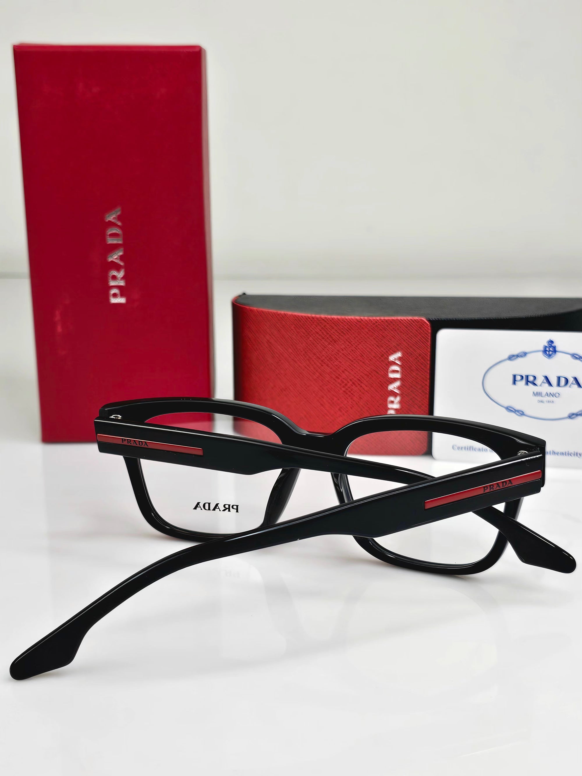 PRADA EYEWEAR