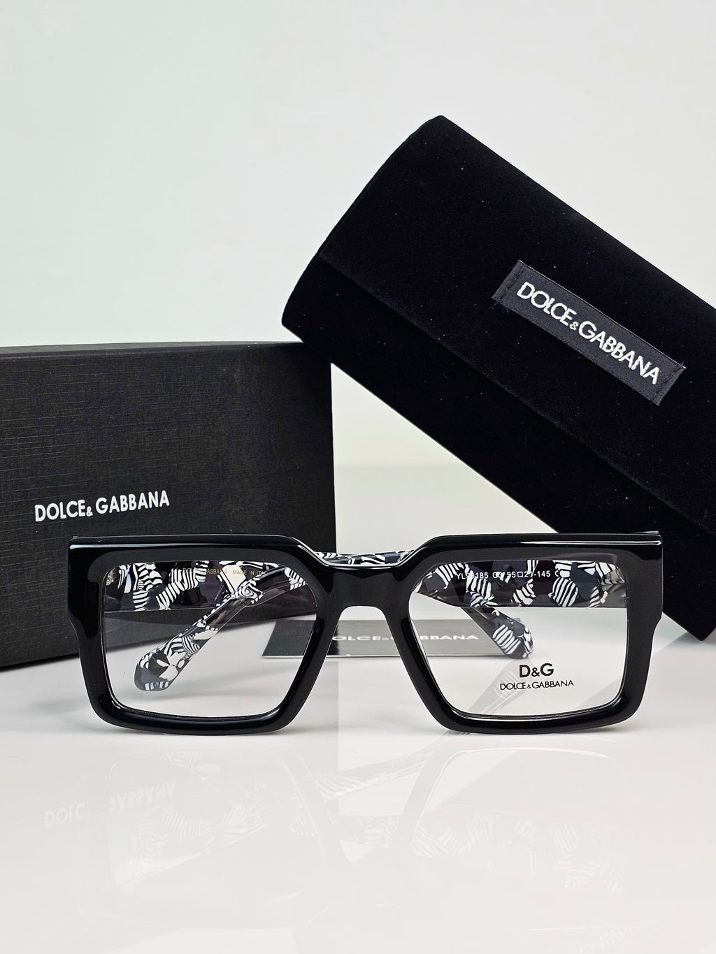 D & G EYEWEAR