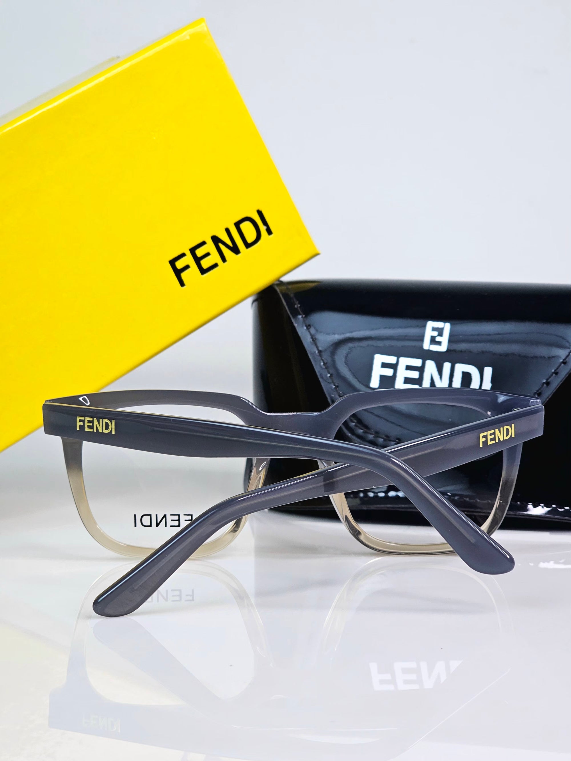 FENDI EYEWEAR