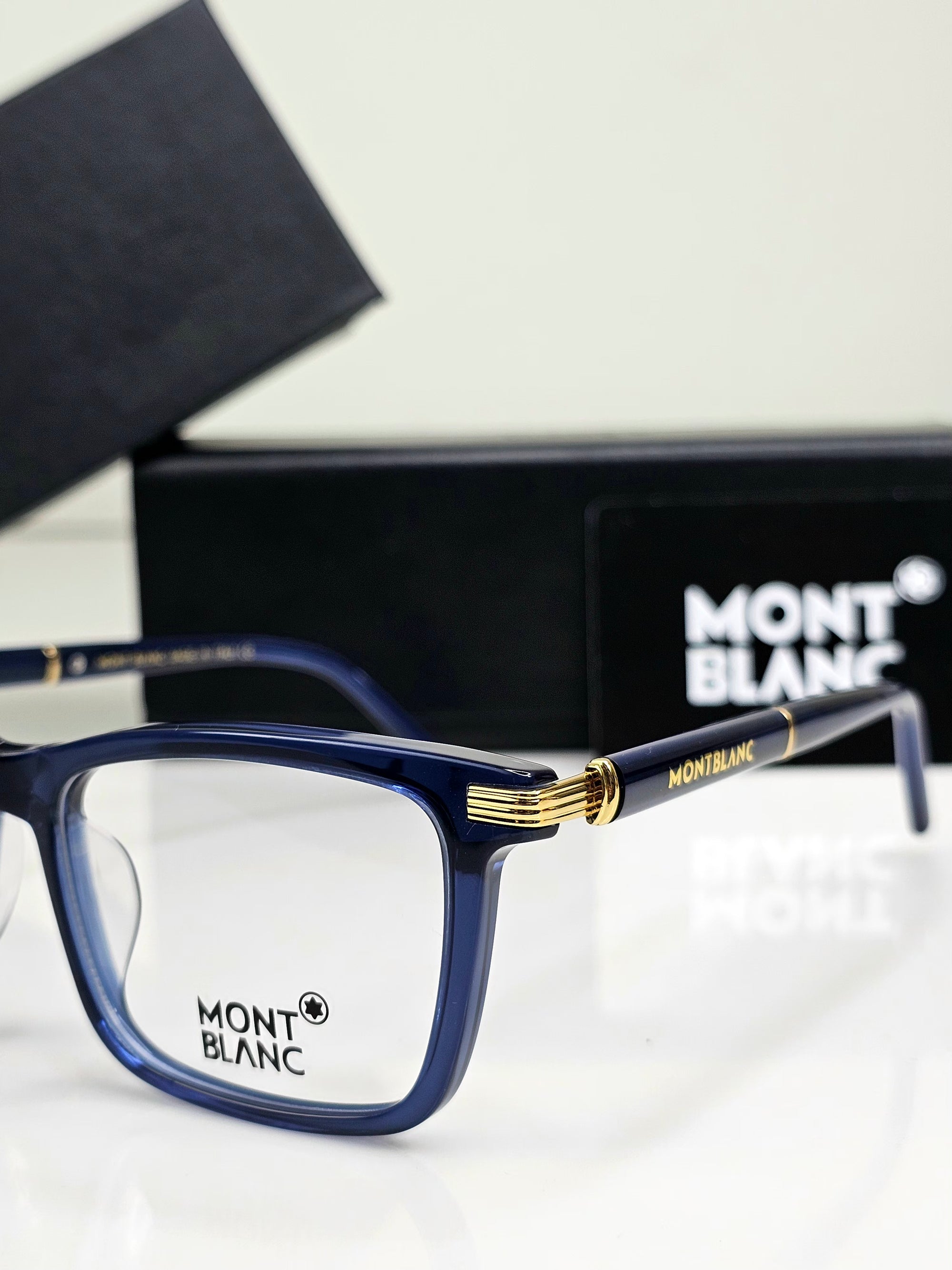 MB EYEWEAR
