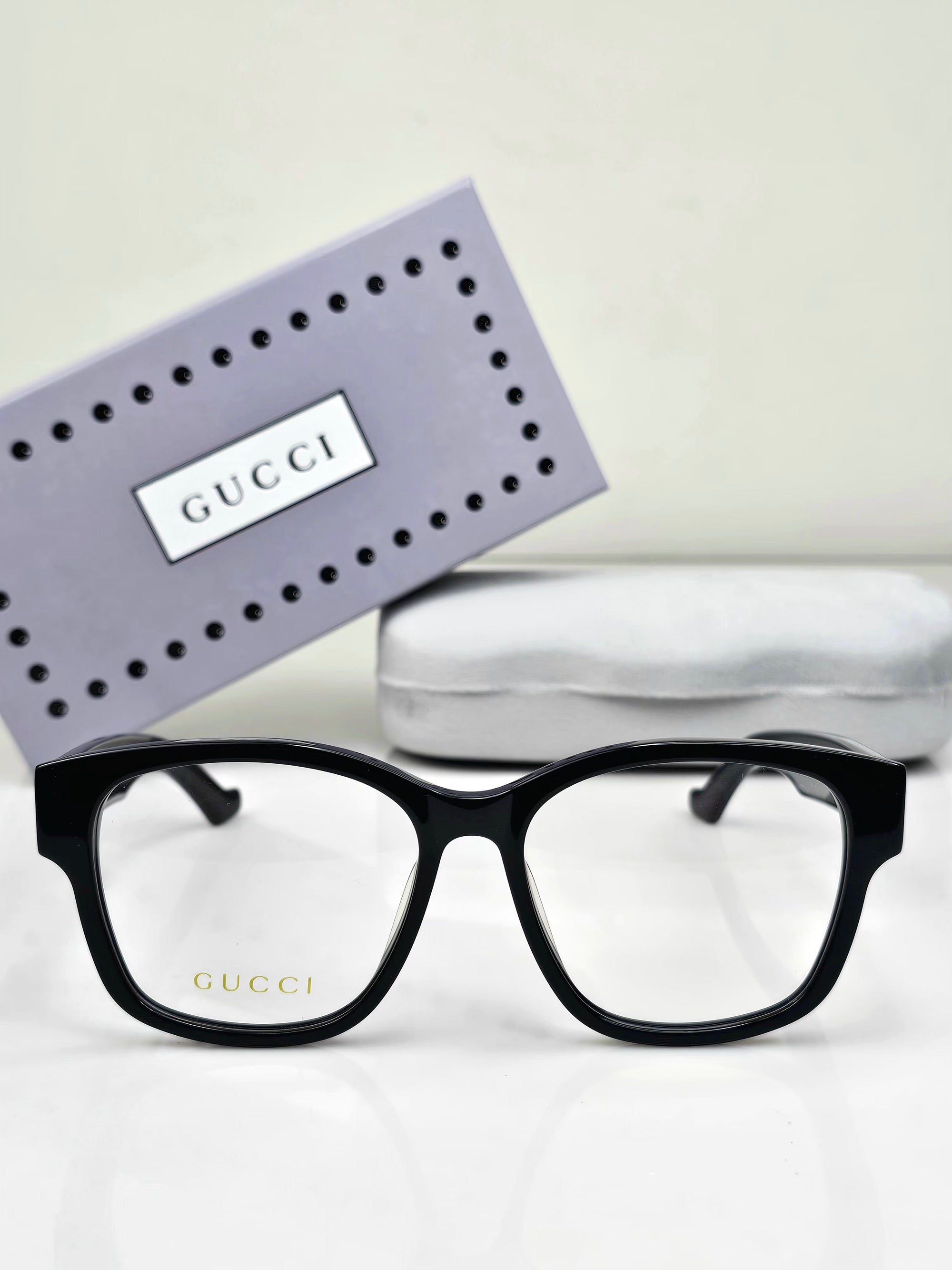 GUCI EYEWEAR