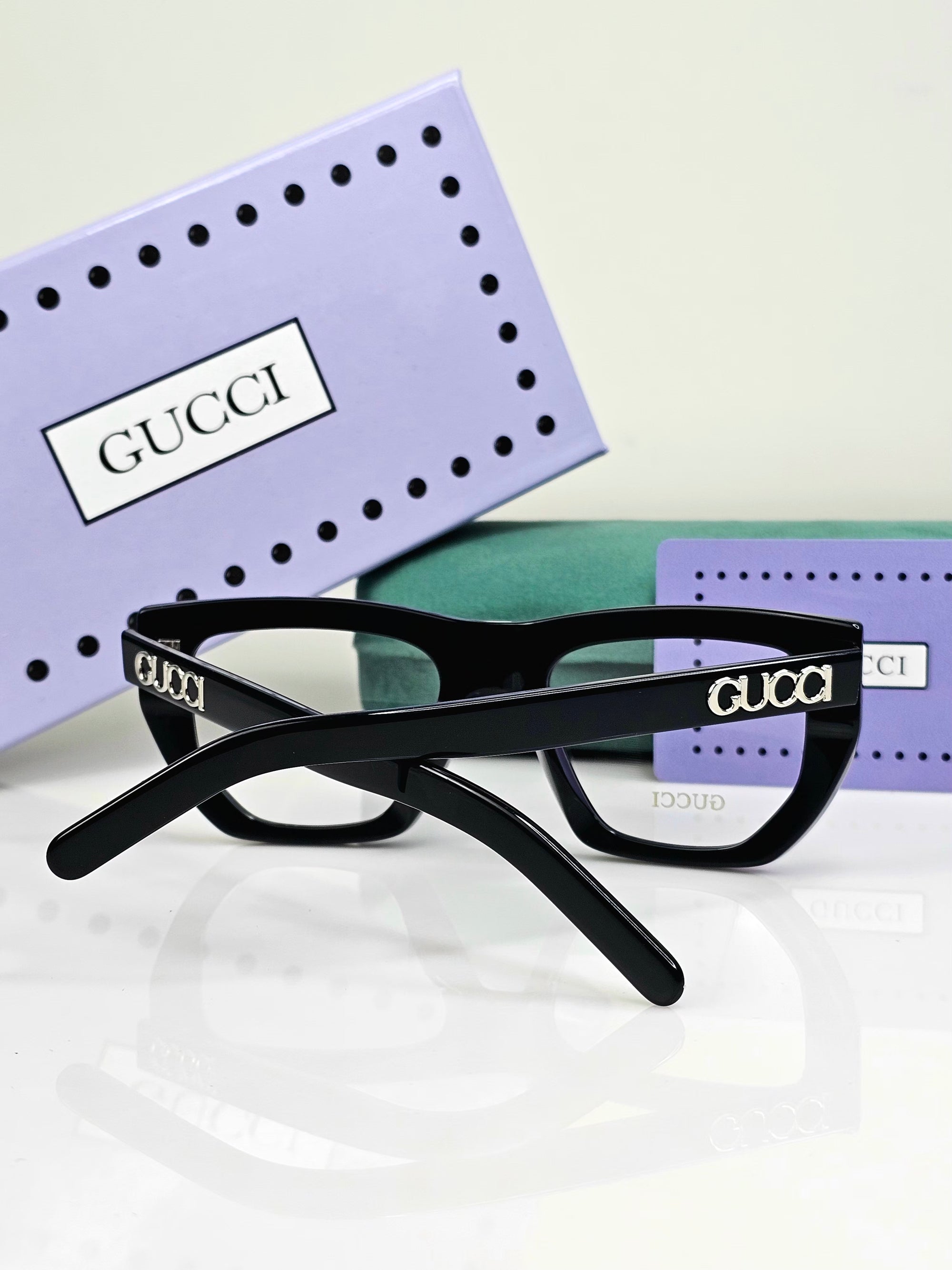 GUCCI LUXURY EYEWEAR