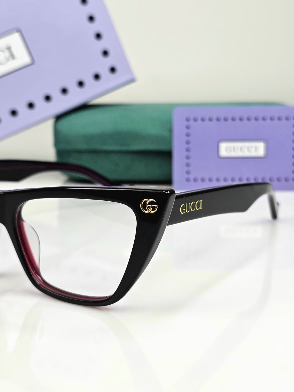 GUCCI EYEWEAR