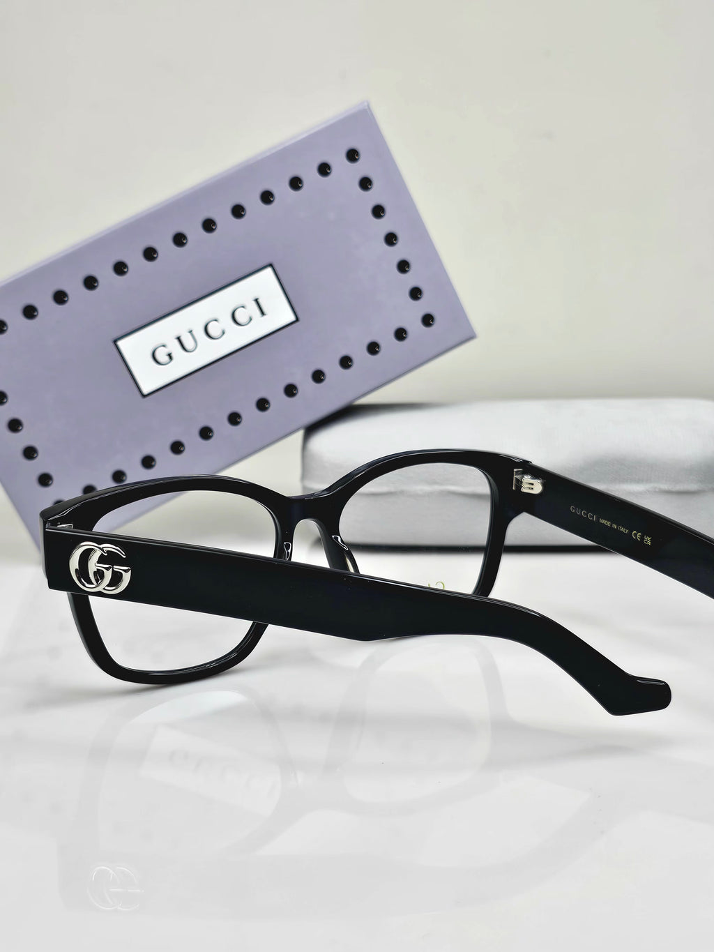 GUCI EYEWEAR