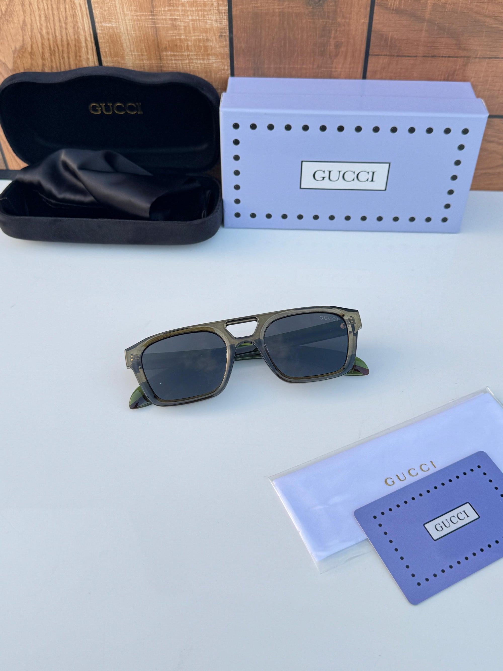 GUCCI SUNGLASSES
