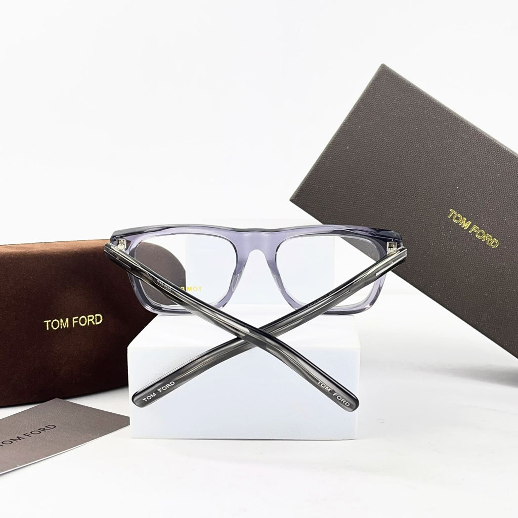 TOM FORD EYEWEAR