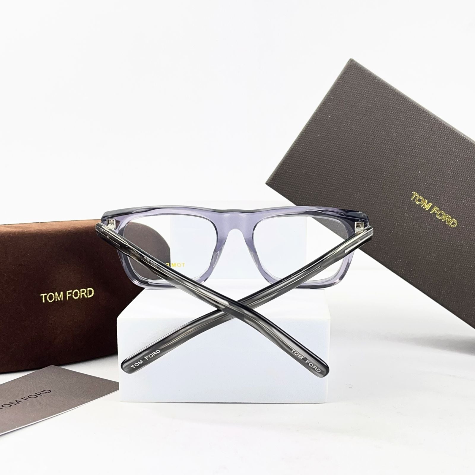 TOM FORD EYEWEAR