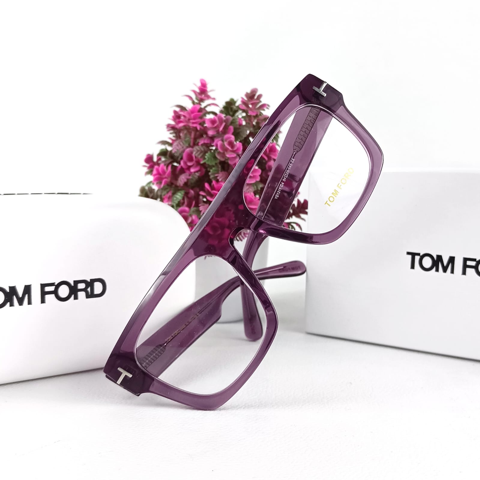 TOM FORD EYEWEAR