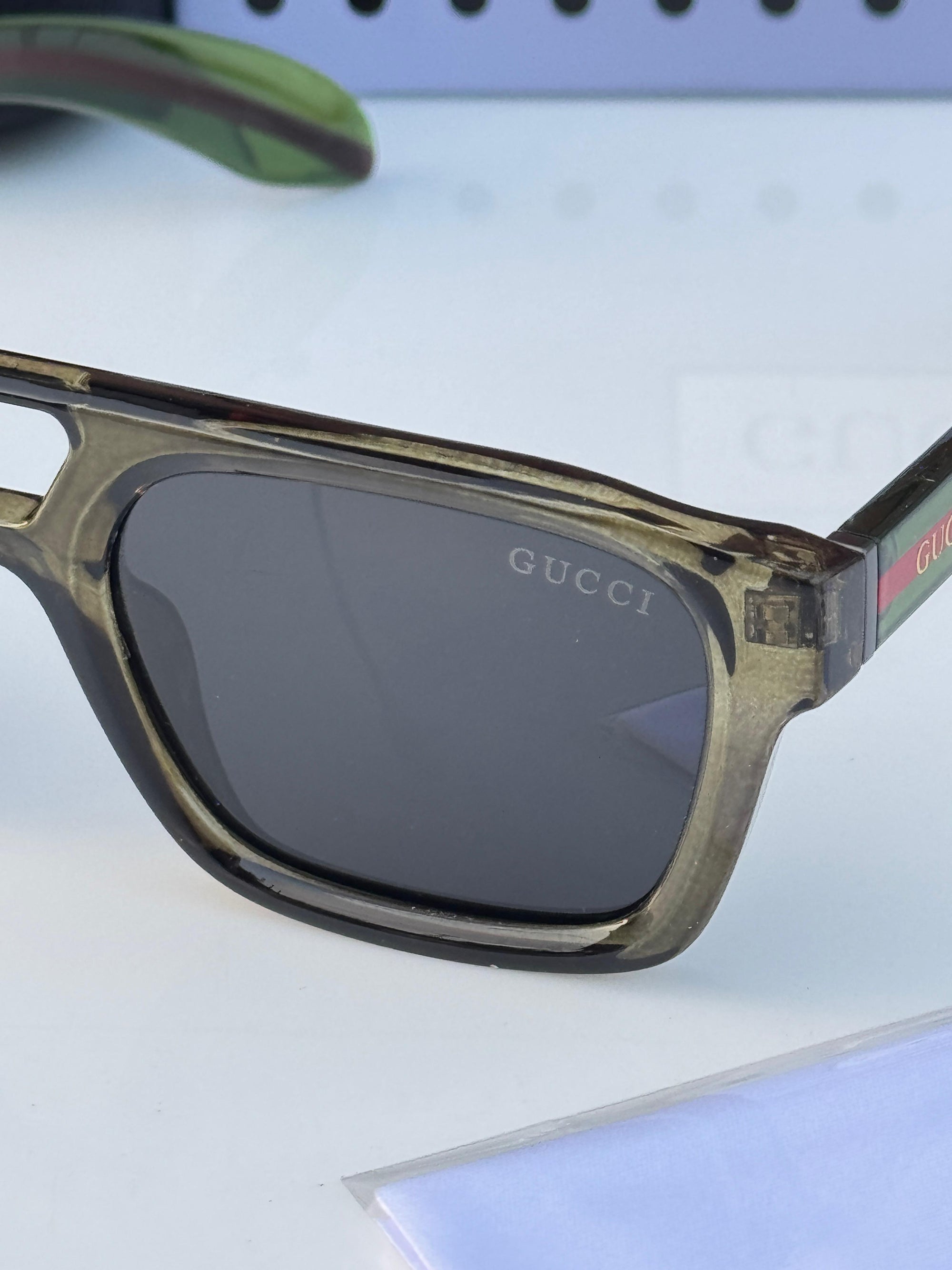 GUCCI SUNGLASSES