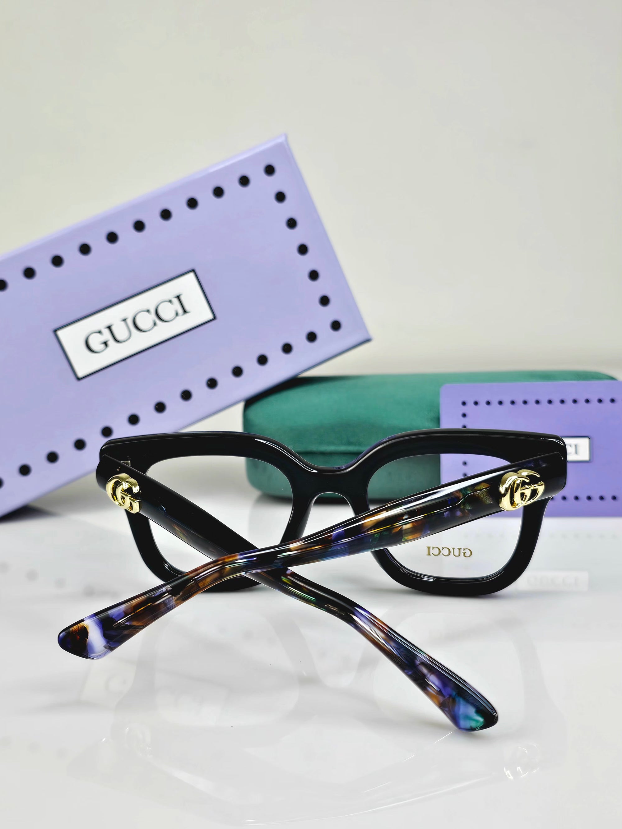 GUCCI EYEWEAR