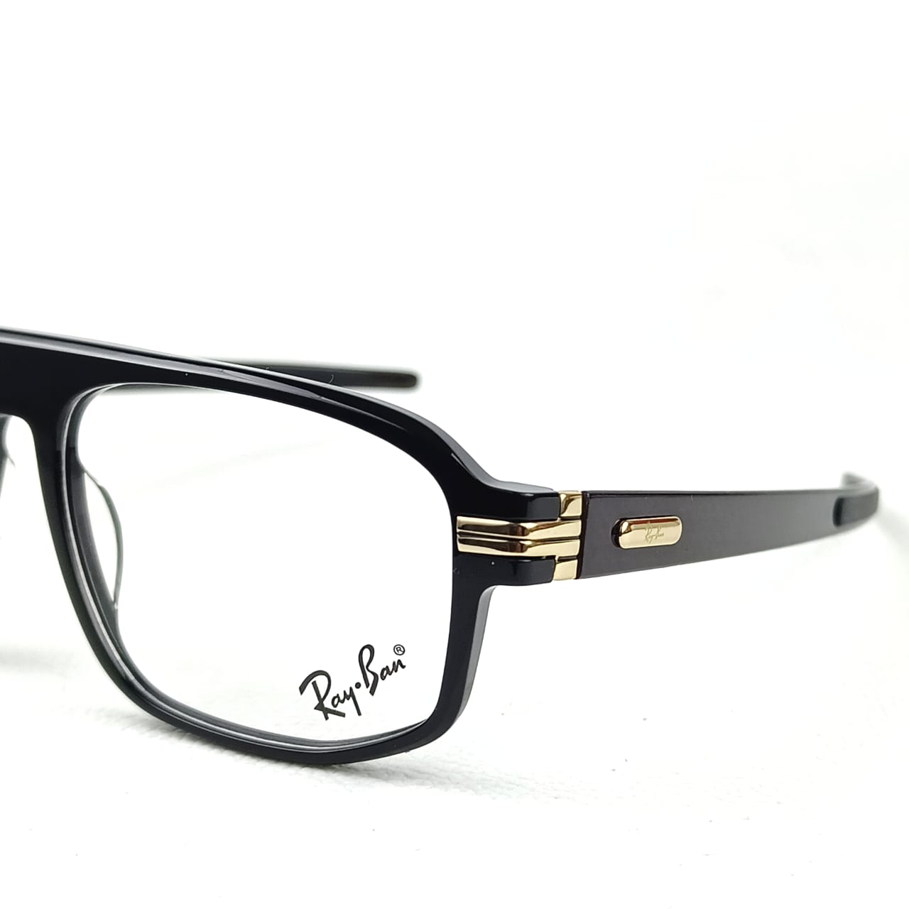 RAY-BAN EYEWEAR