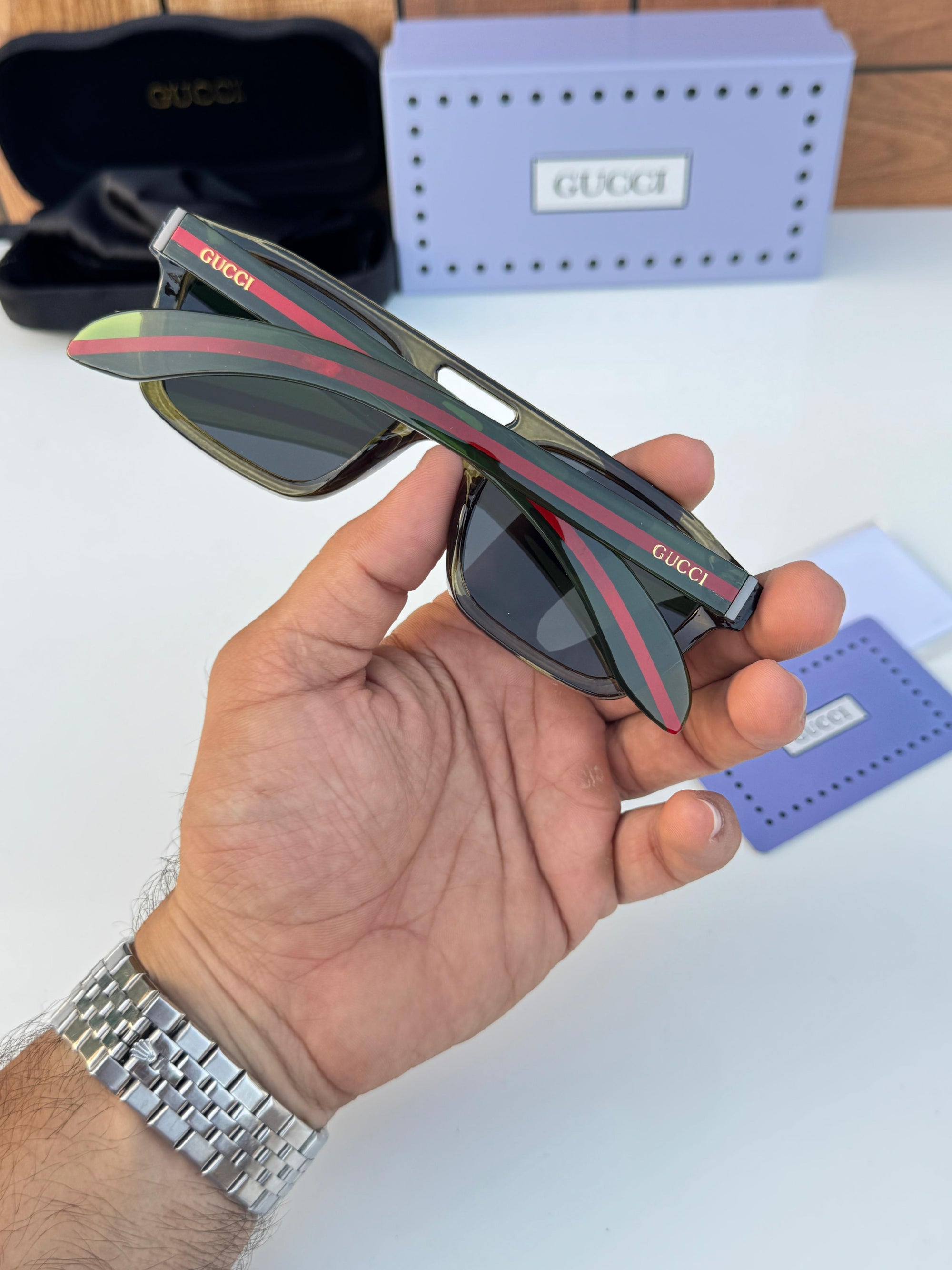GUCCI SUNGLASSES