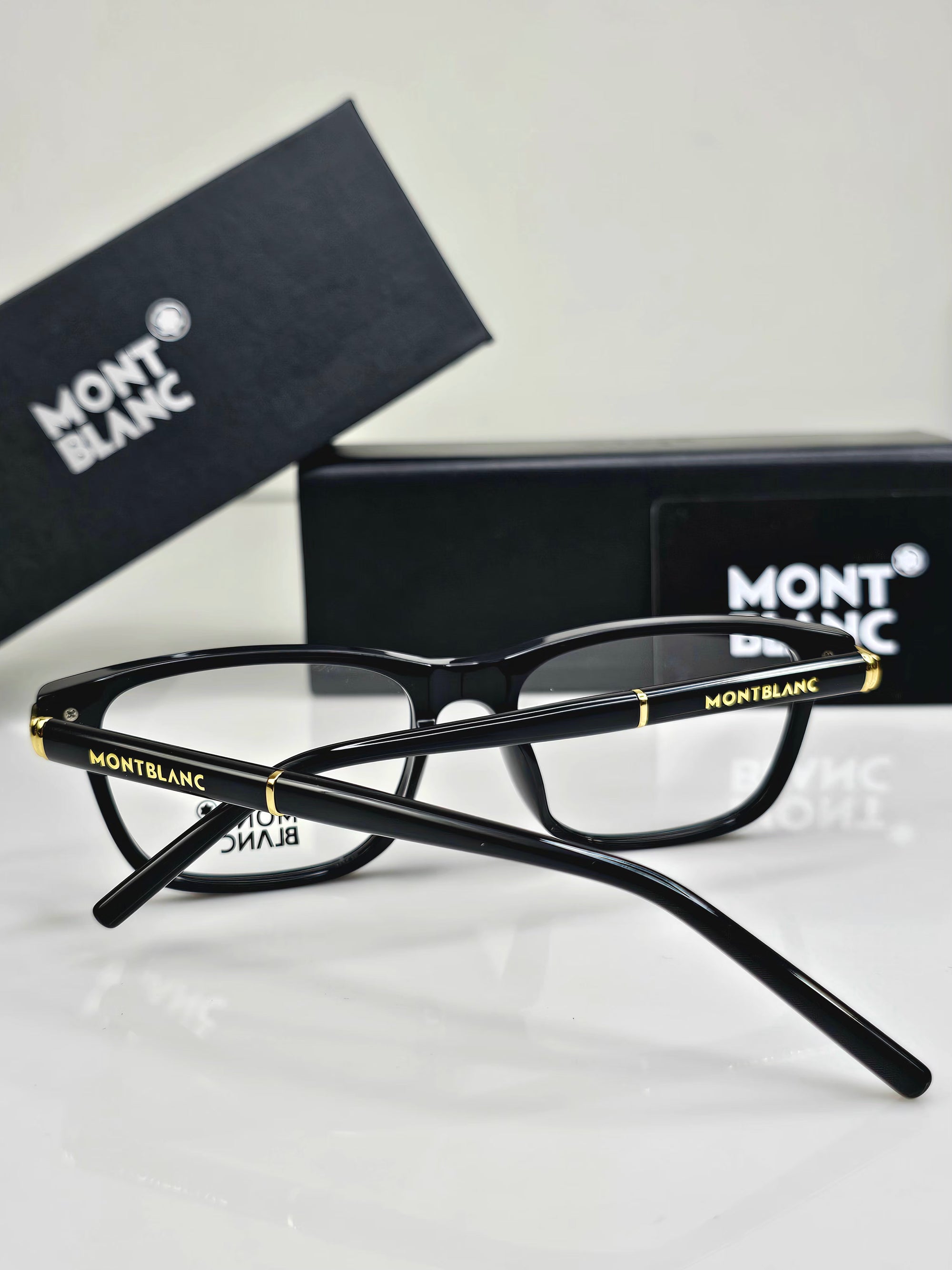 MB EYEWEAR