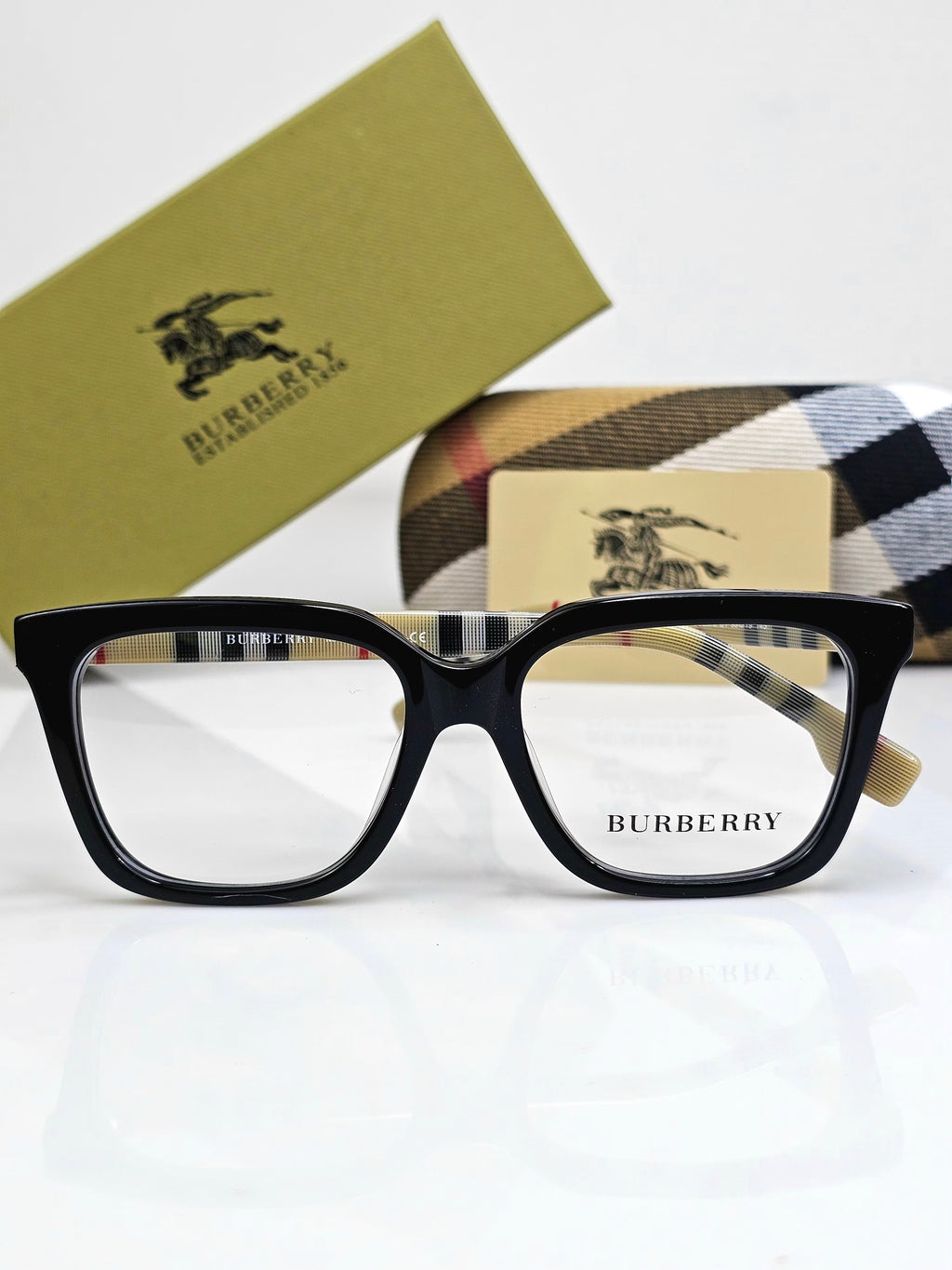 BB EYEWEAR