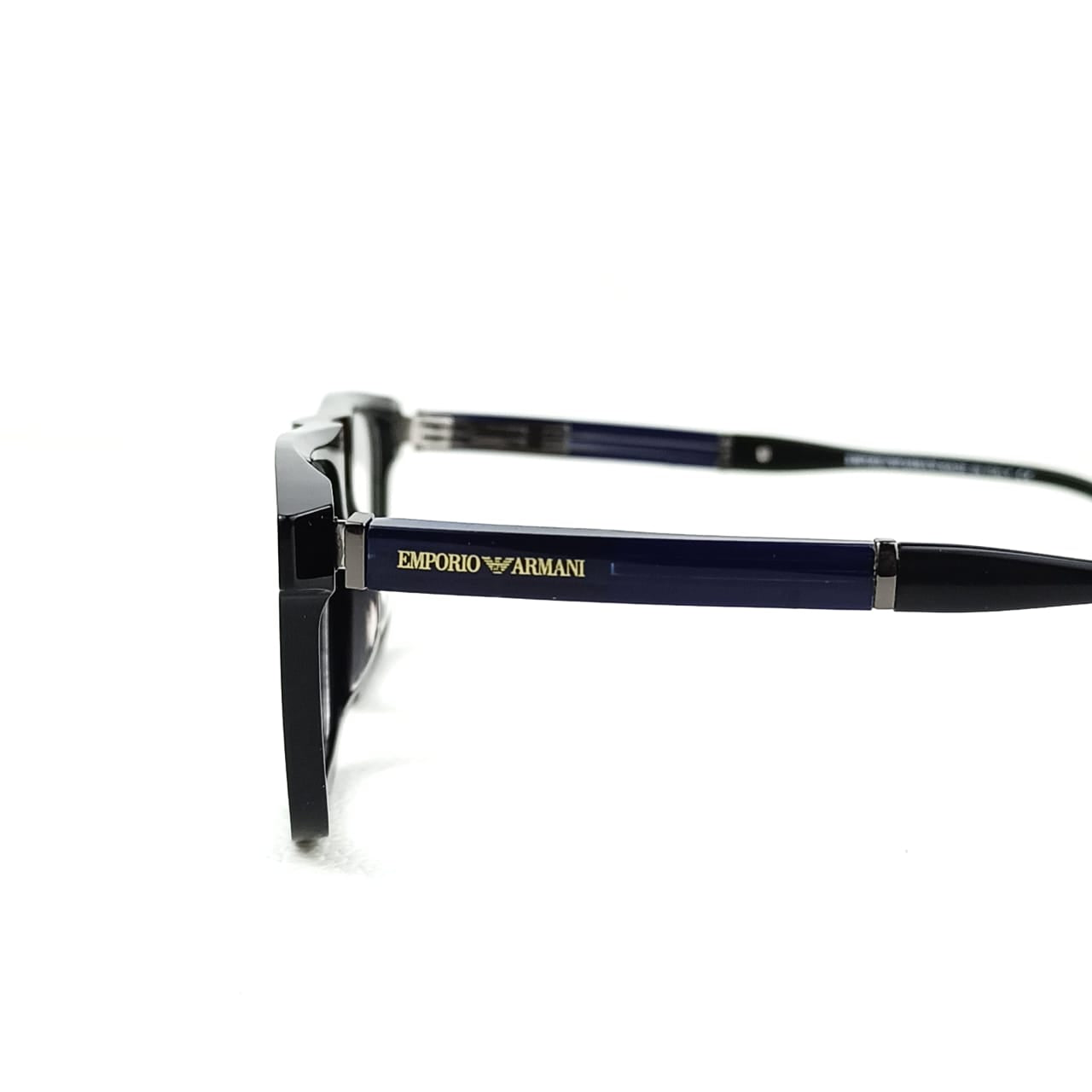 ARMANI EYEWEAR