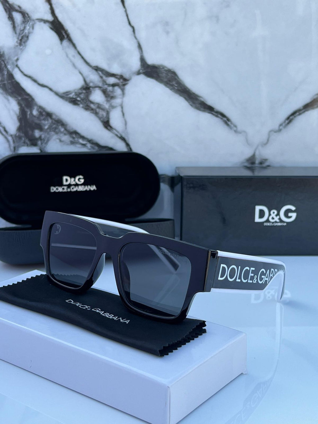 D&G SUNGLASSES