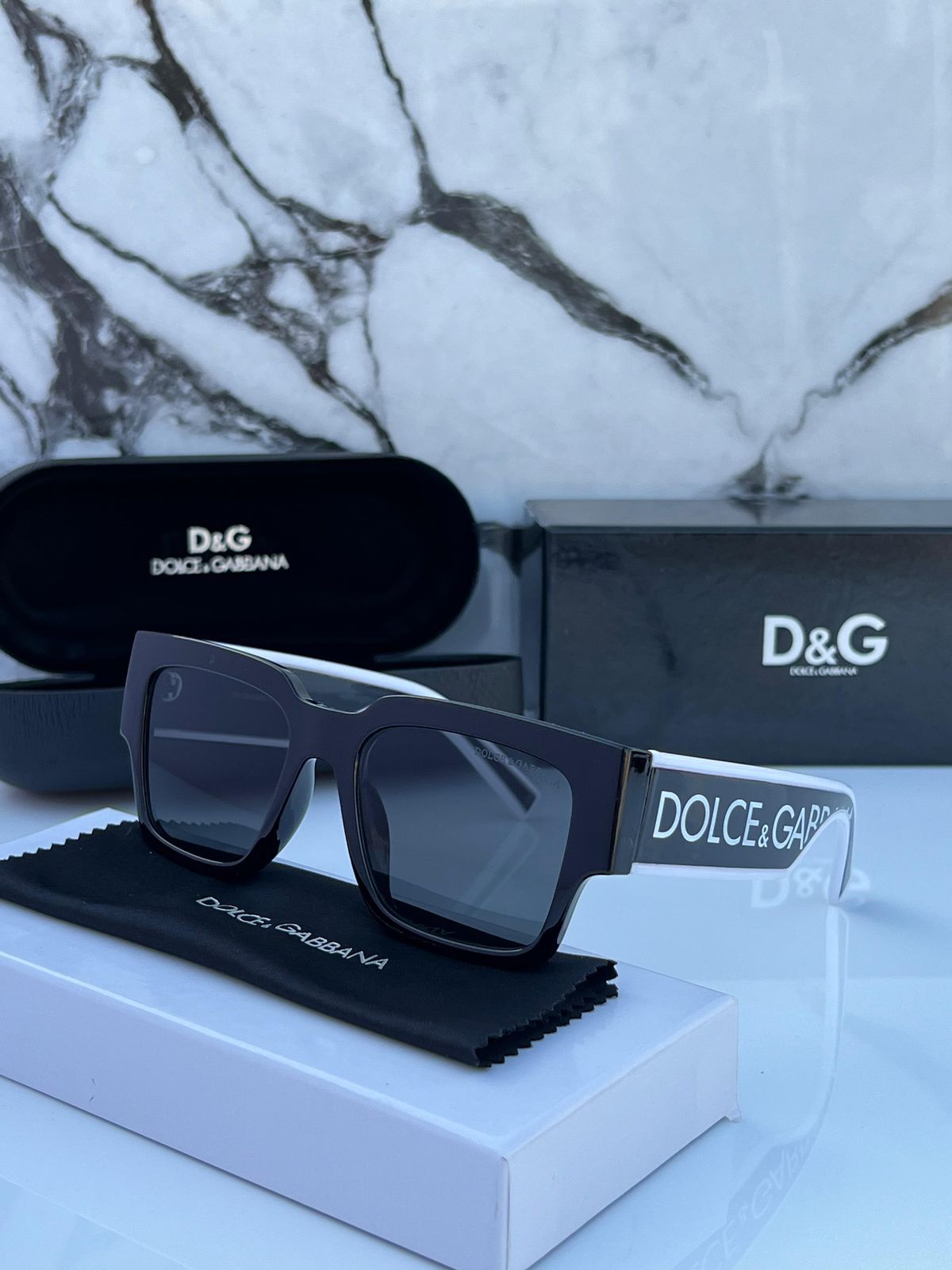 D&G SUNGLASSES