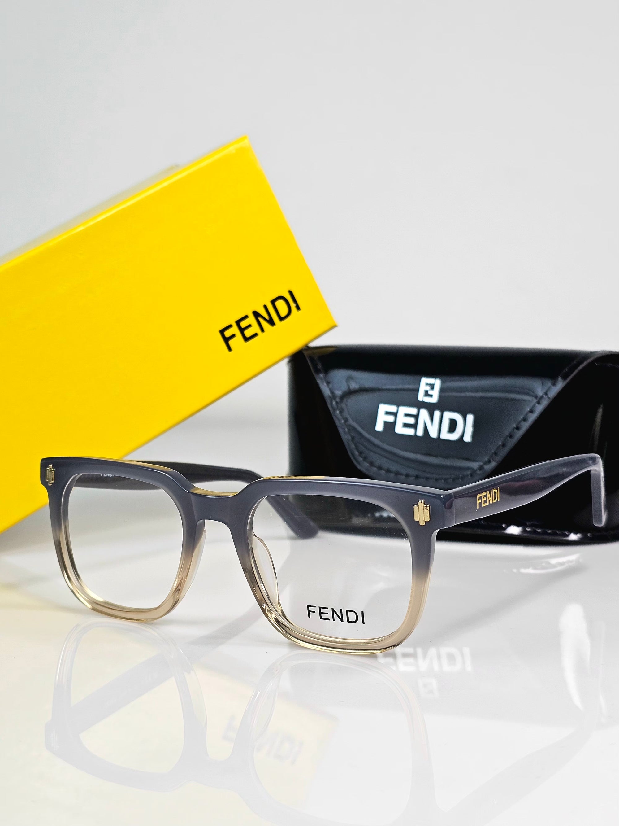 FENDI EYEWEAR
