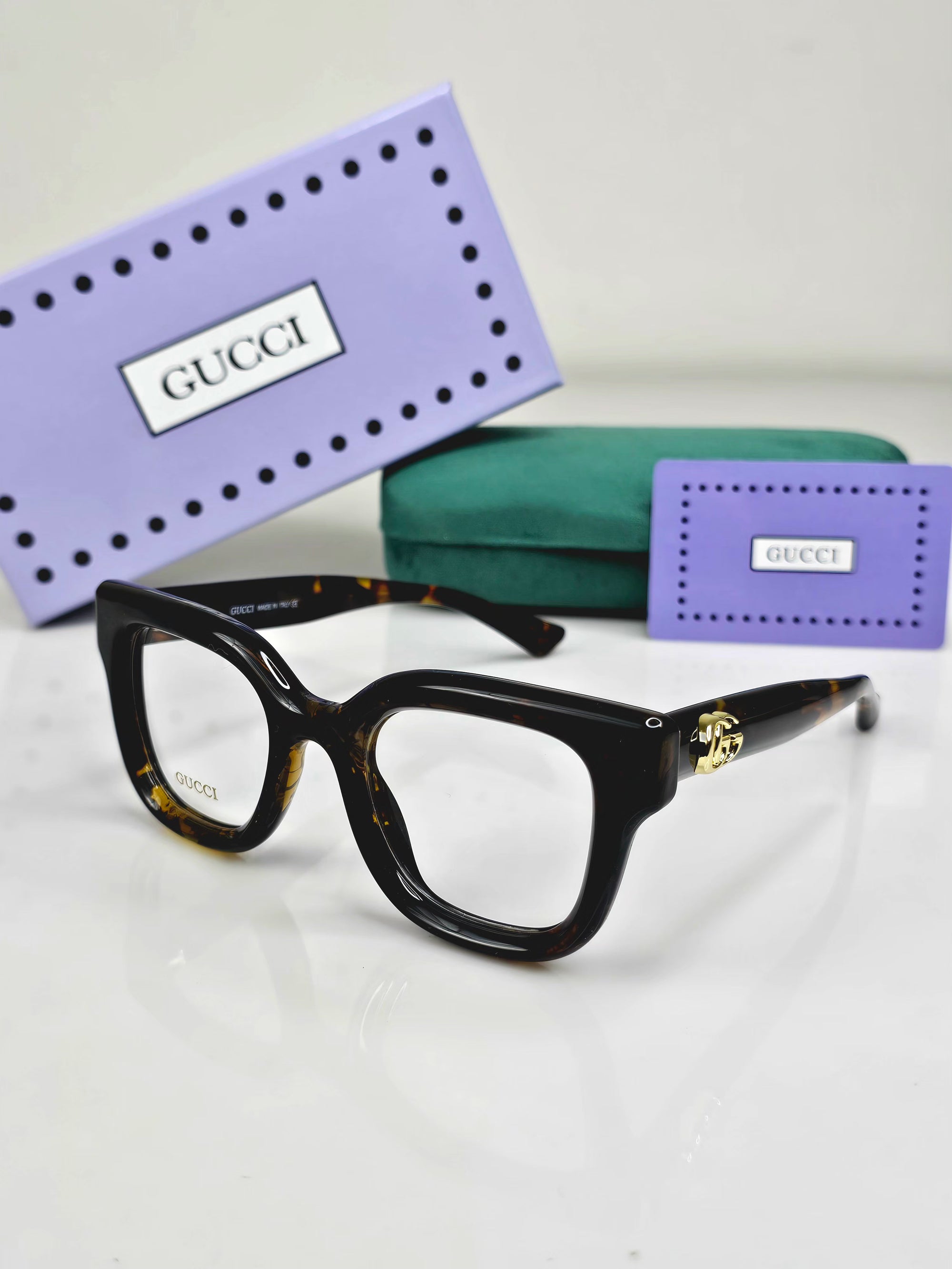 GUCCI EYEWEAR