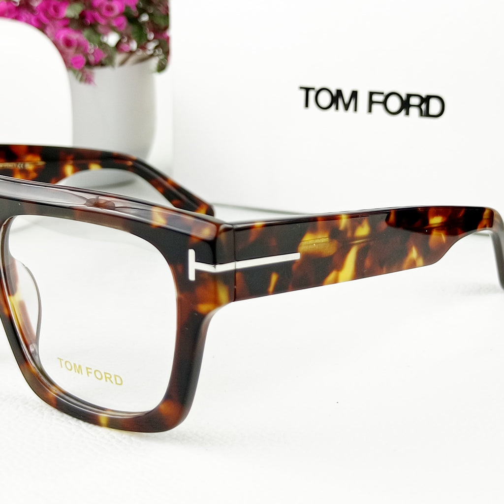 TOM FORD EYEWEAR