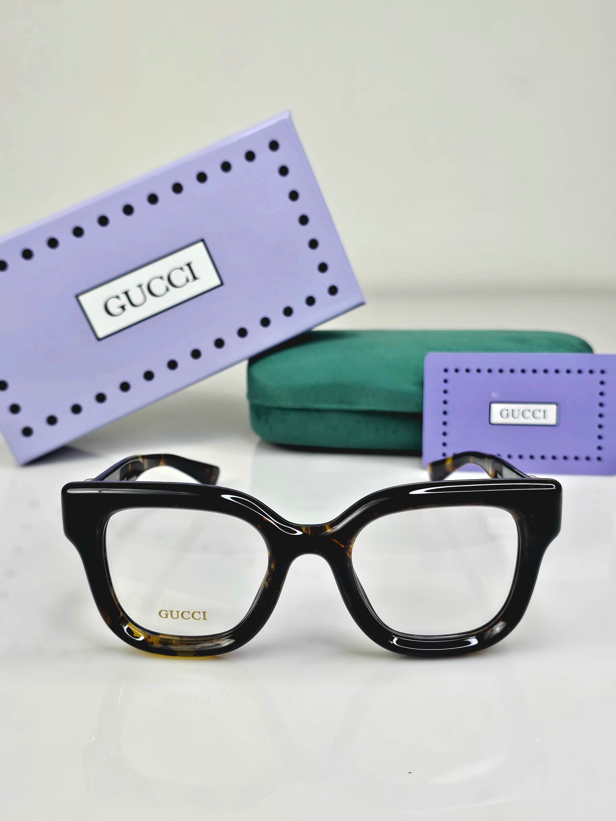 GUCCI EYEWEAR