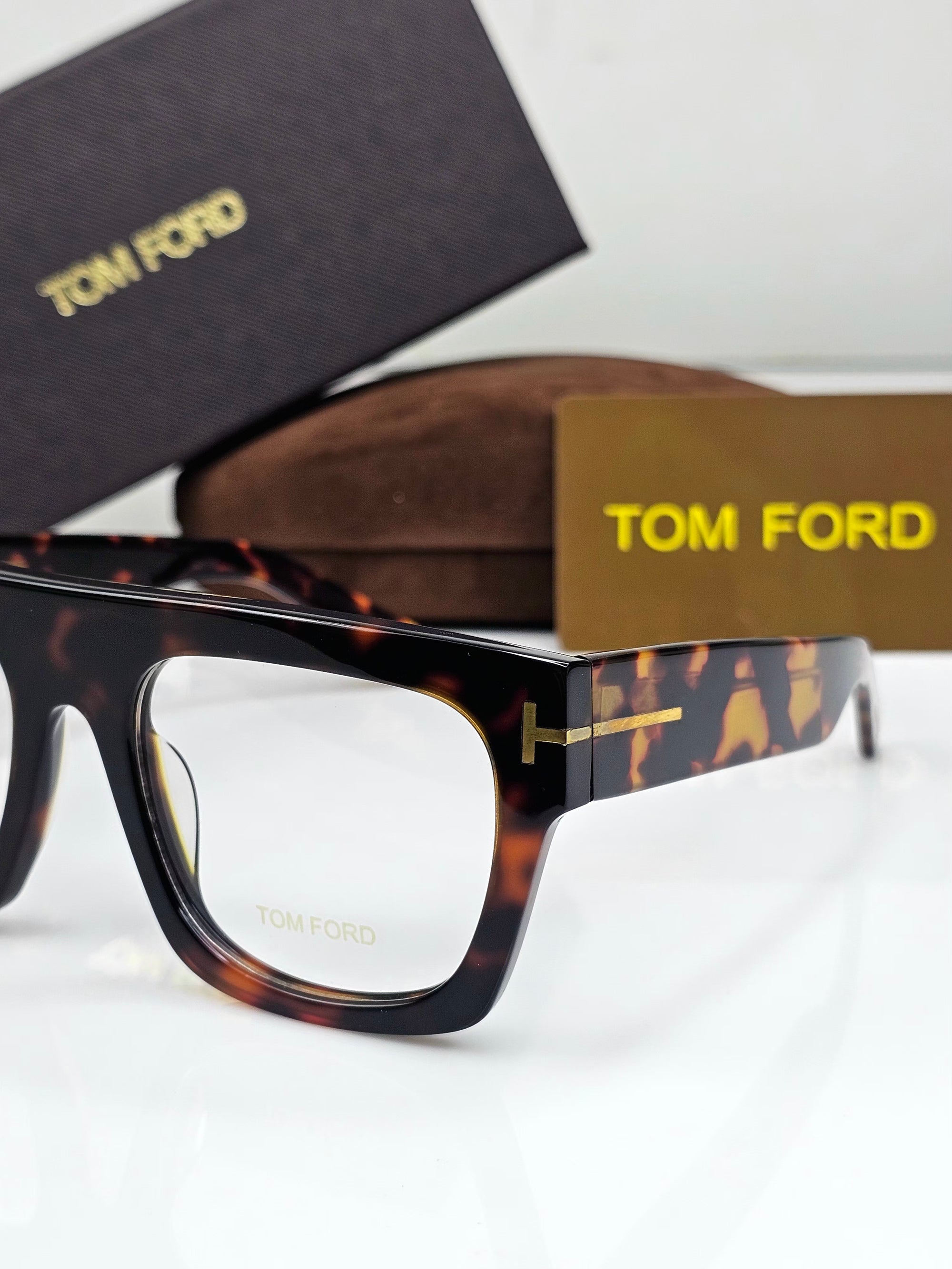 TOM FOD EYEWEAR