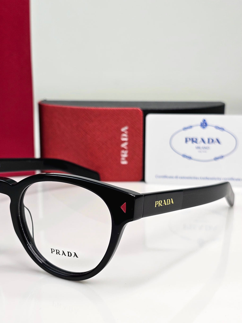PRADA EYEWEAR