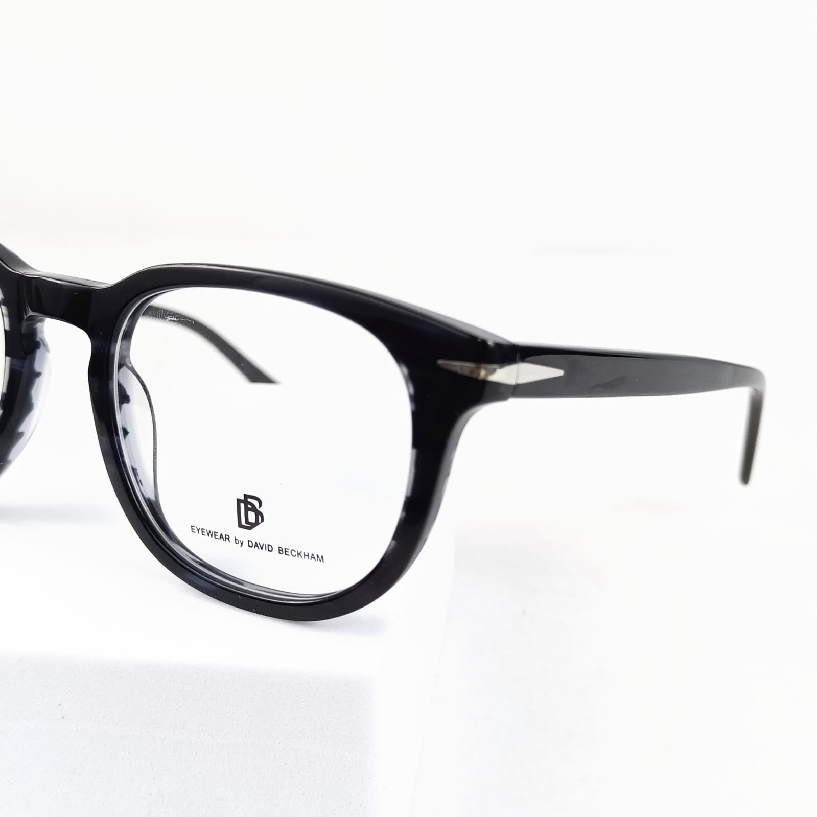 DAVID BECKHAM EYEWEAR