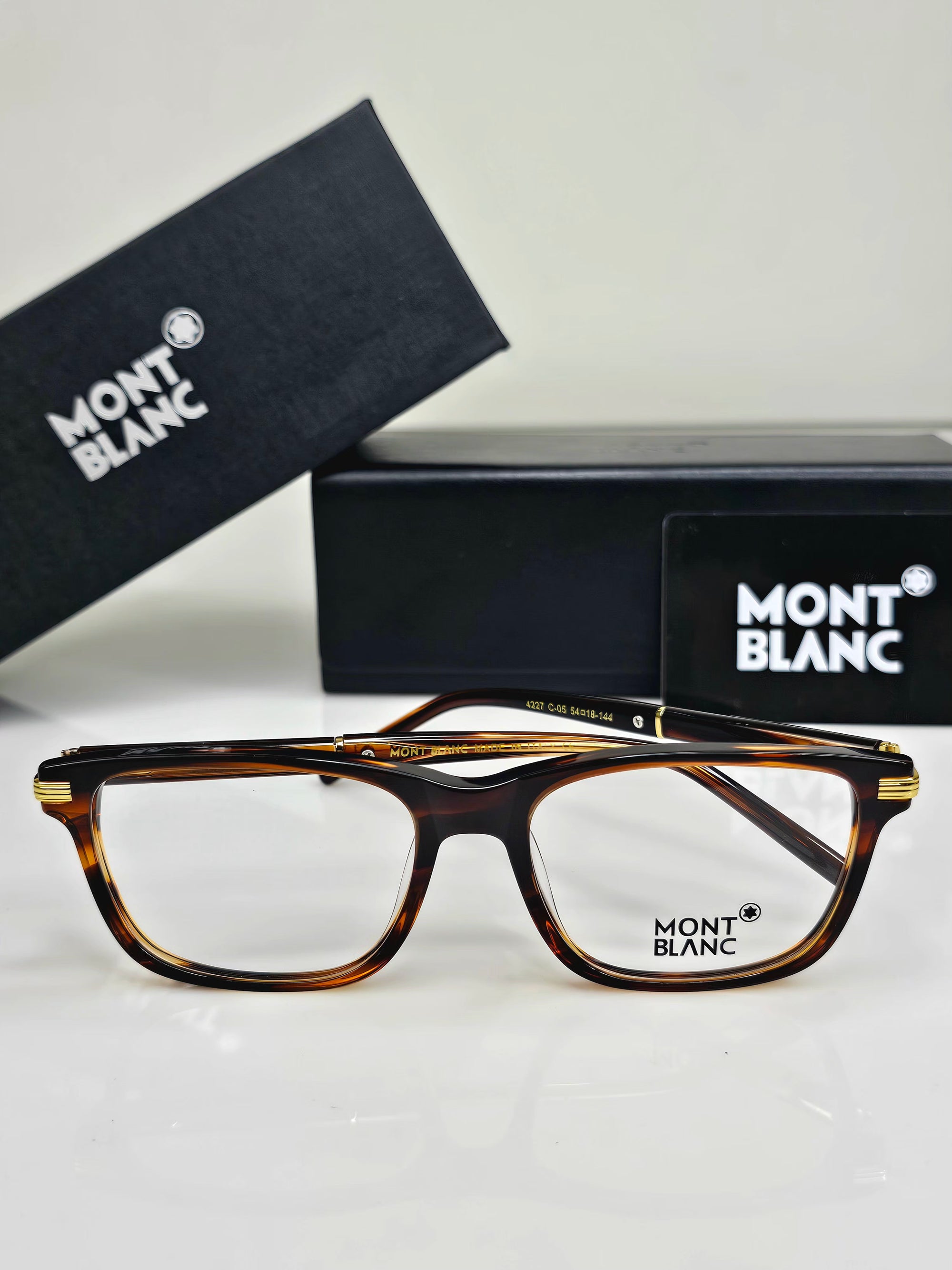 MB EYEWEAR