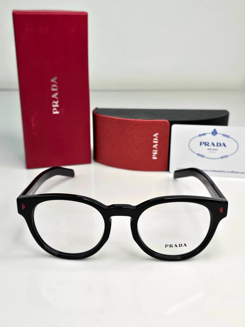 PRADA EYEWEAR