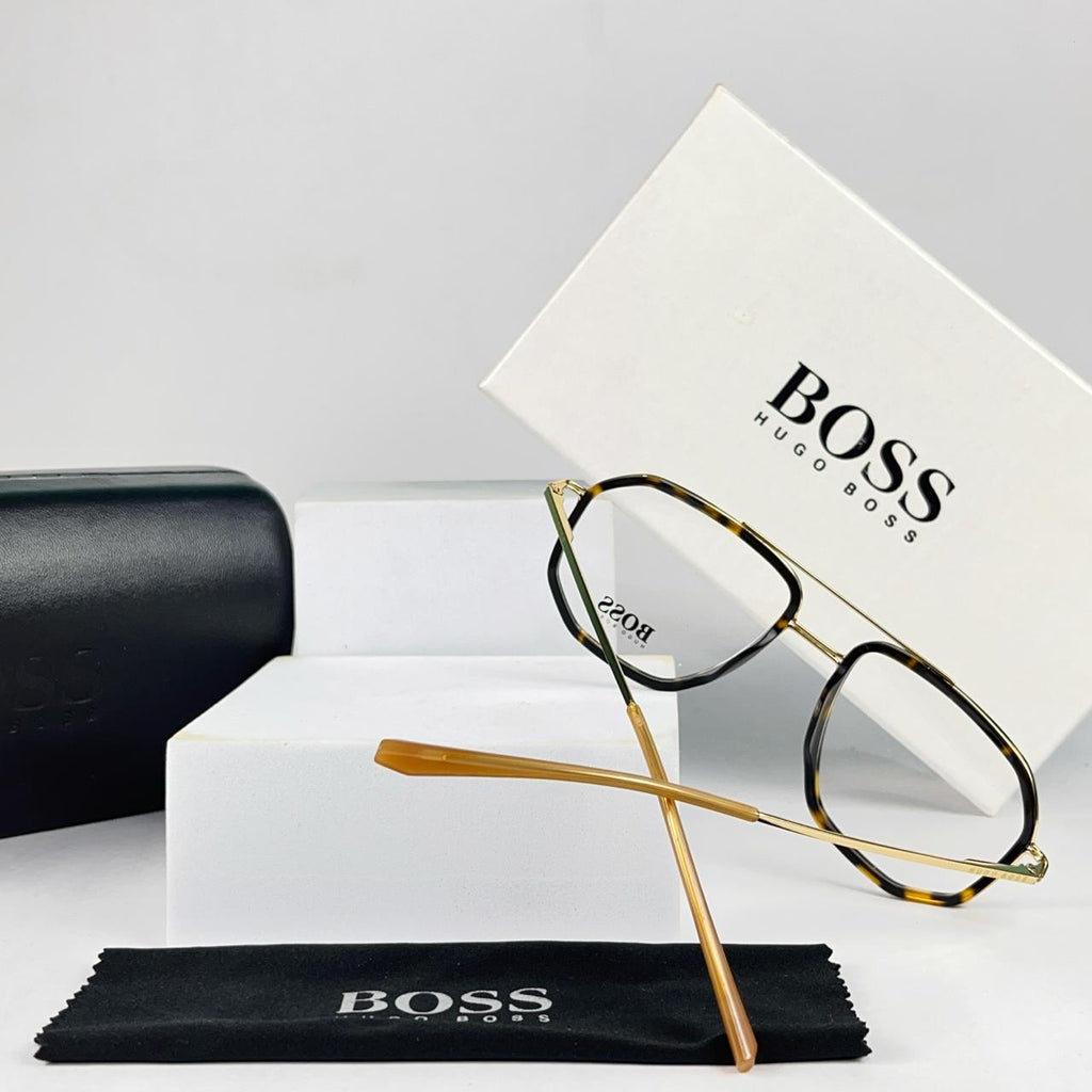 BOSS EYEWEAR