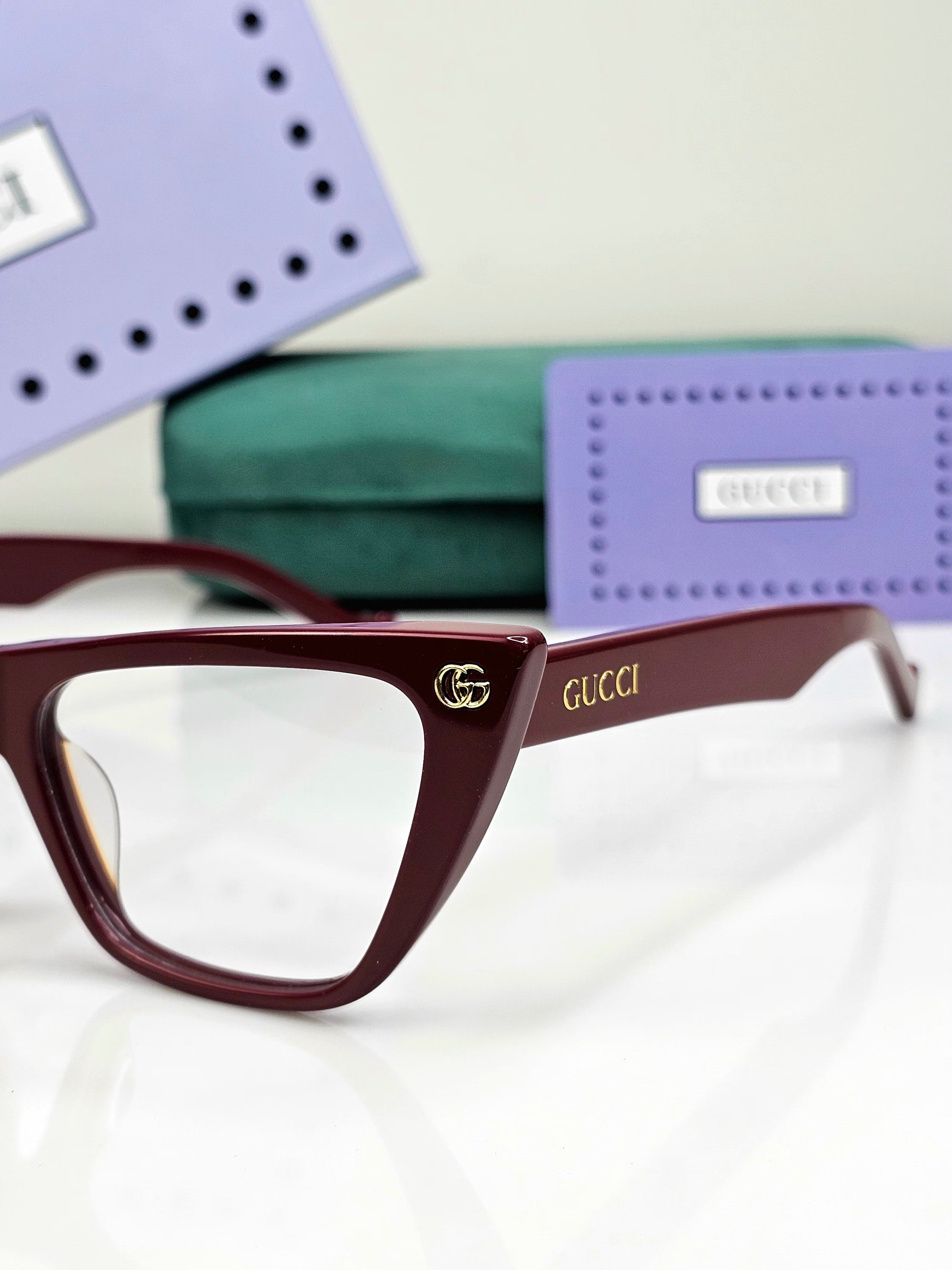 GUCCI EYEWEAR
