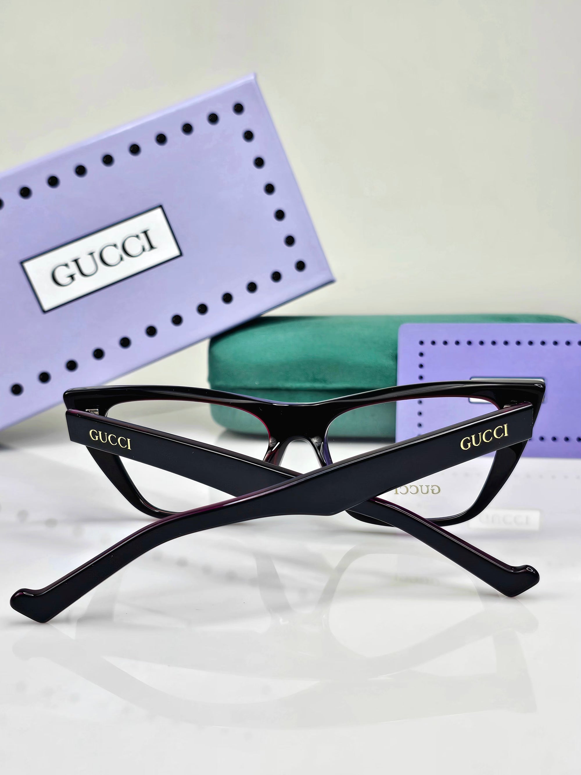 GUCCI EYEWEAR