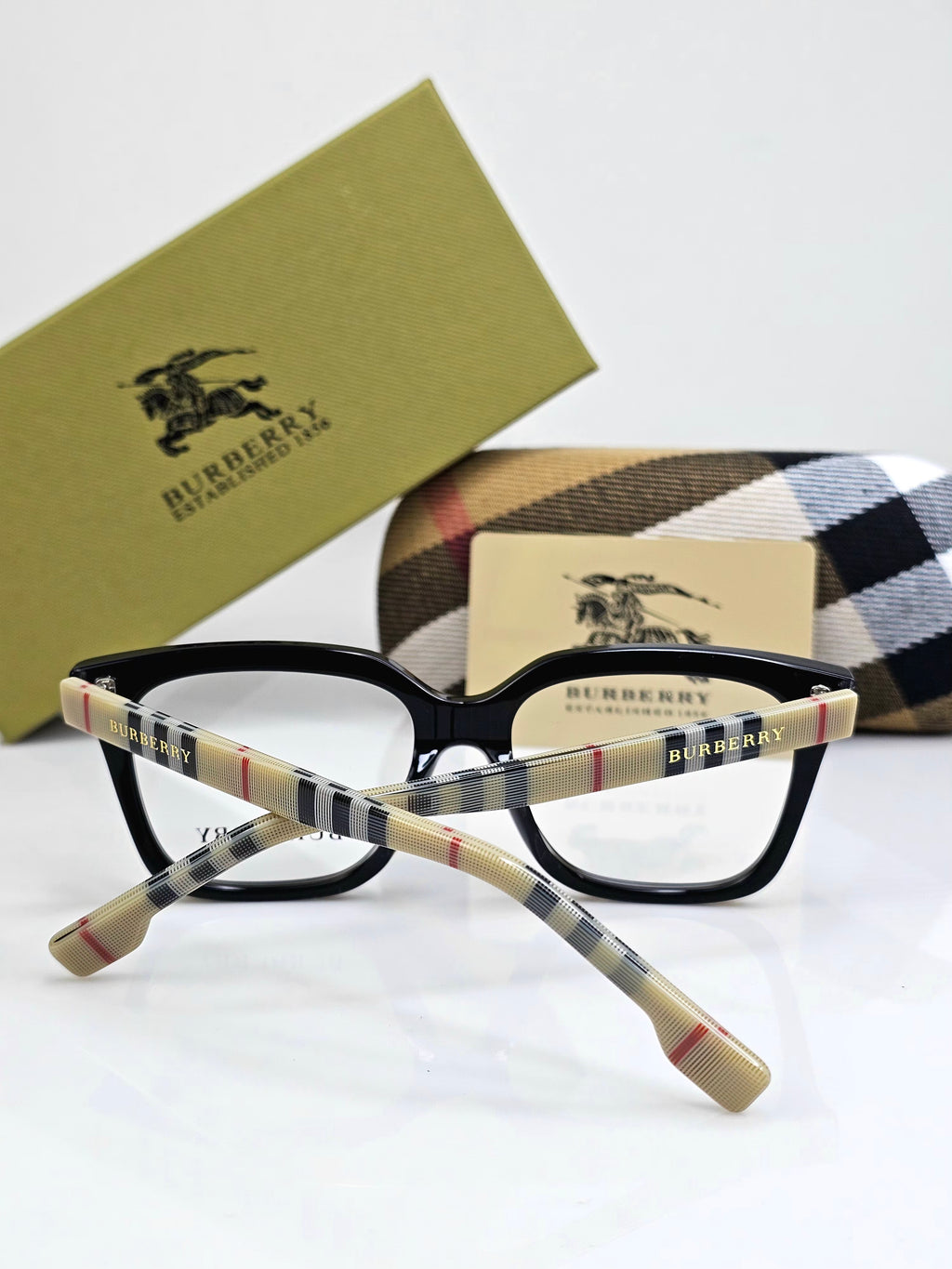BB EYEWEAR