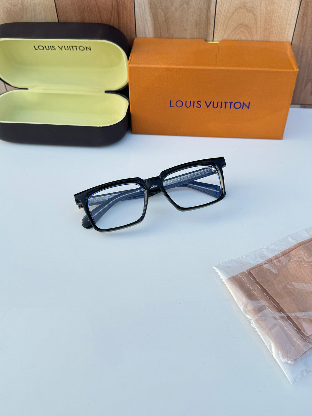 LOUIS VUITTON EYEWEAR