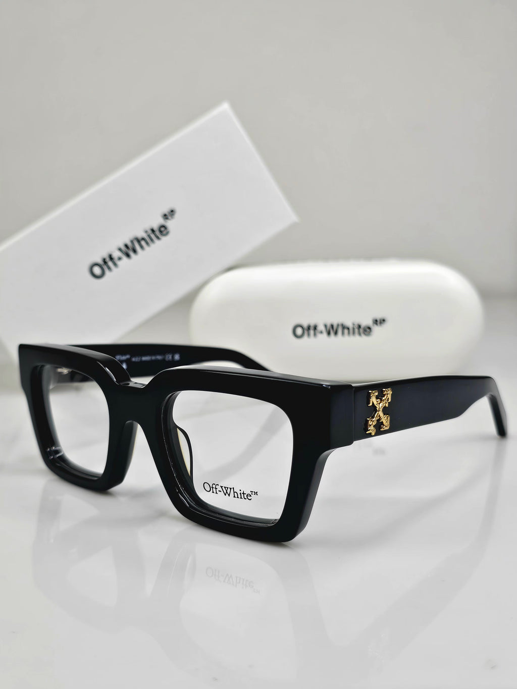 OFF WHITE LUXURY
