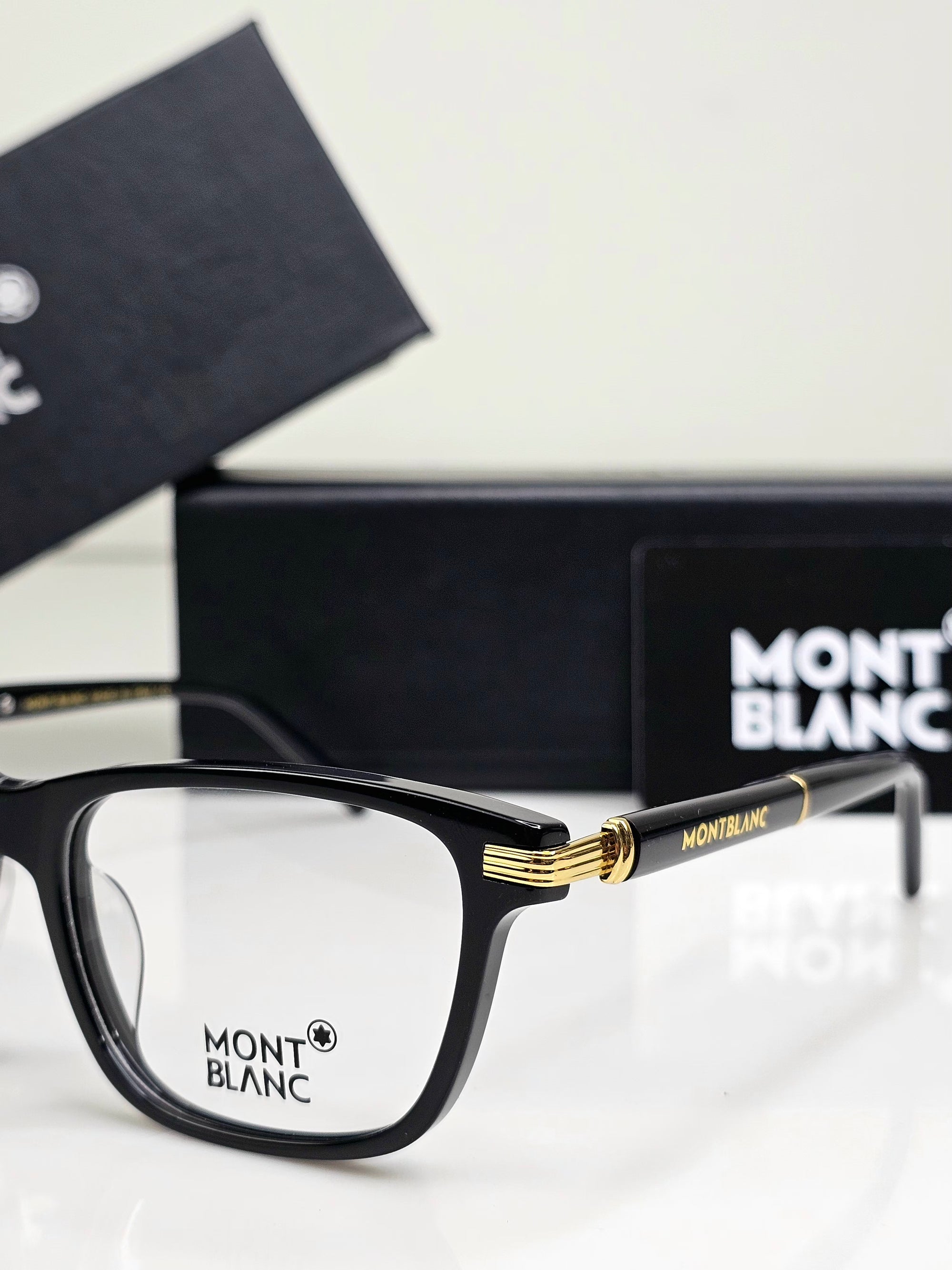 MB EYEWEAR
