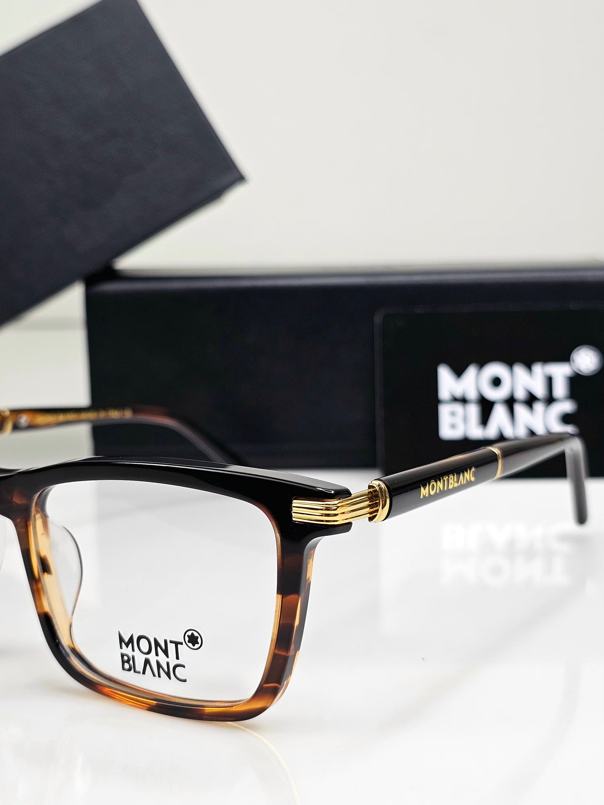 MB EYEWEAR