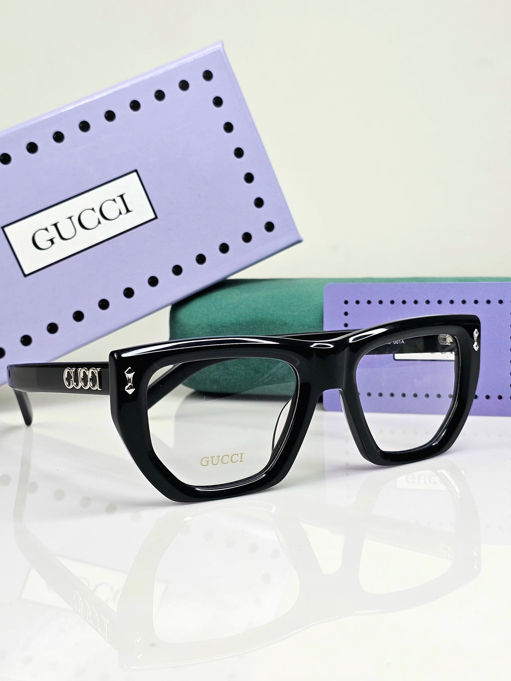 GUCCI LUXURY EYEWEAR