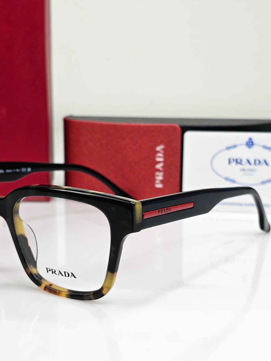 PRADA EYEWEAR